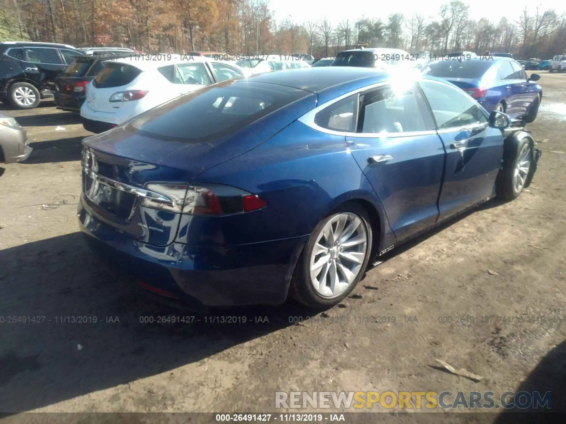 4 Photograph of a damaged car 5YJSA1E23KF337224 TESLA MODEL S 2019