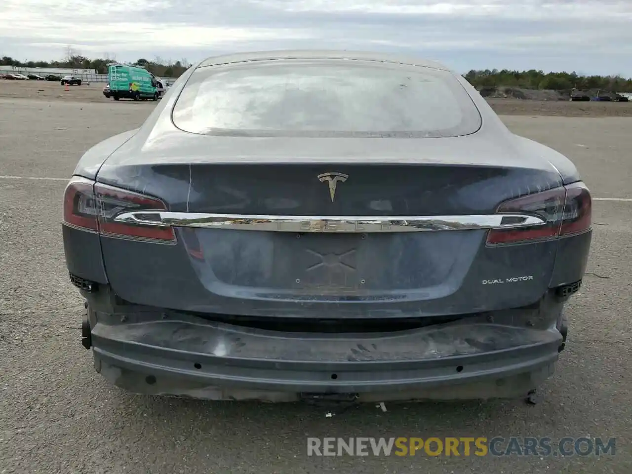 6 Photograph of a damaged car 5YJSA1E23KF342830 TESLA MODEL S 2019