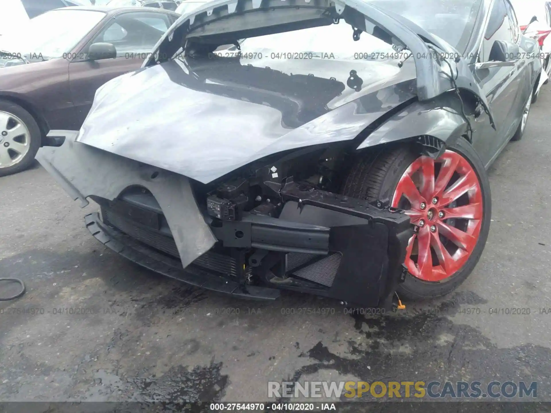 6 Photograph of a damaged car 5YJSA1E23KF347882 TESLA MODEL S 2019