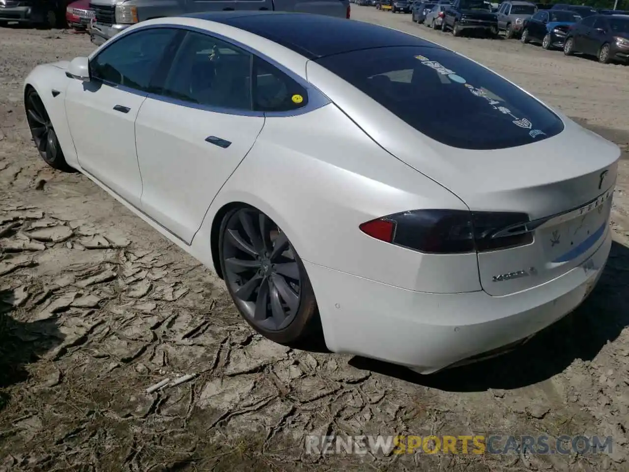 3 Photograph of a damaged car 5YJSA1E24KF300733 TESLA MODEL S 2019