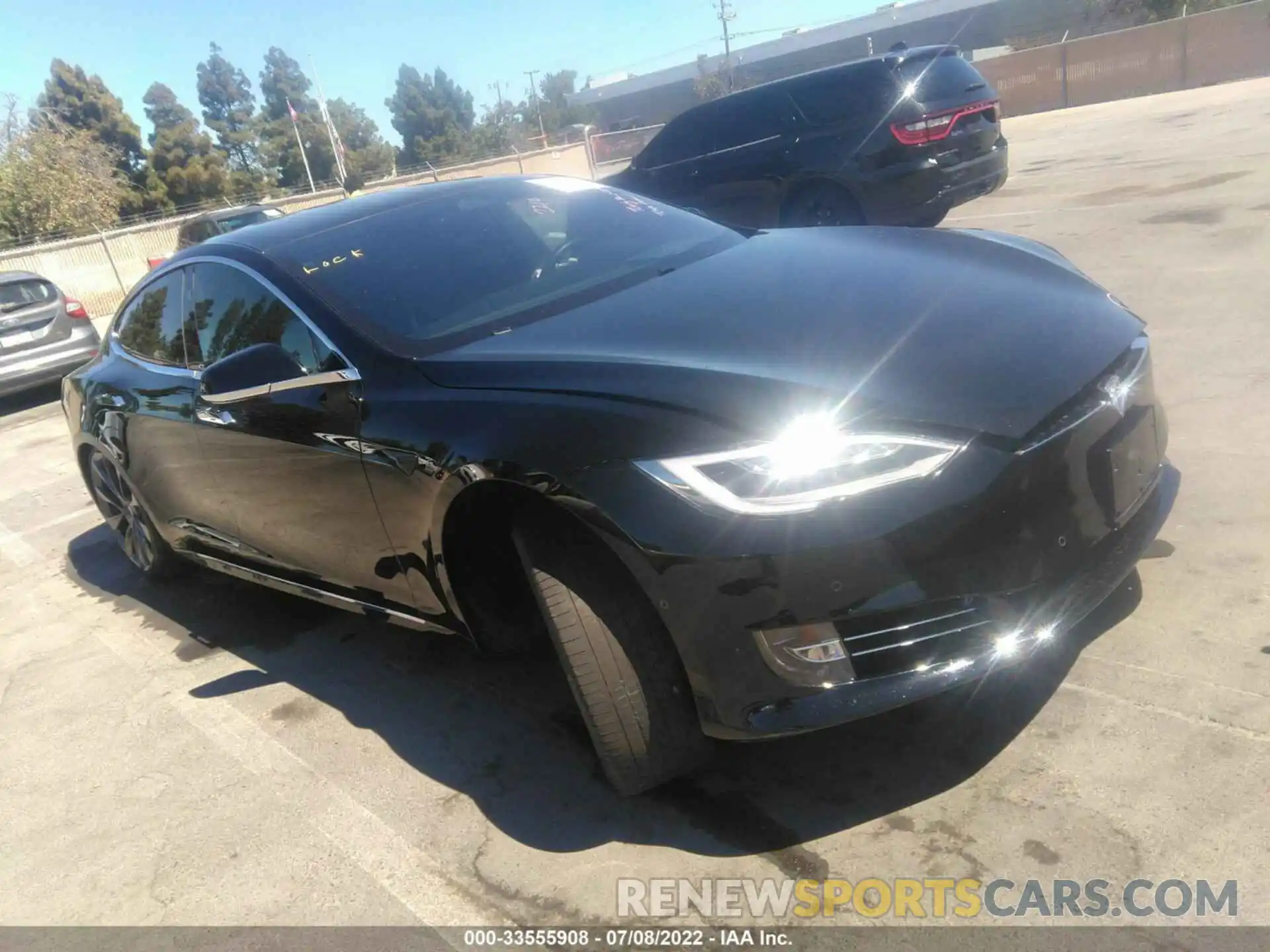 1 Фотография поврежденного автомобиля 5YJSA1E24KF302210 TESLA MODEL S 2019