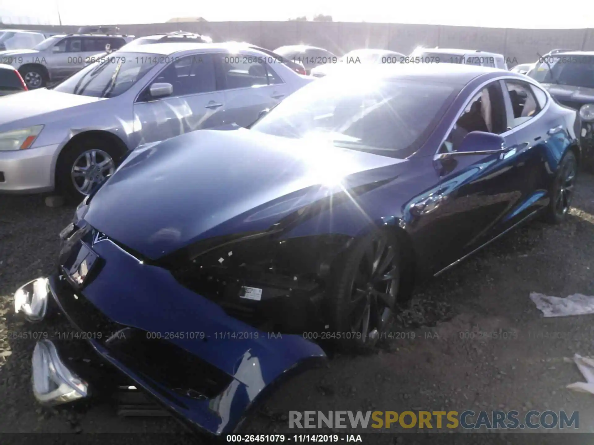 2 Photograph of a damaged car 5YJSA1E24KF308072 TESLA MODEL S 2019