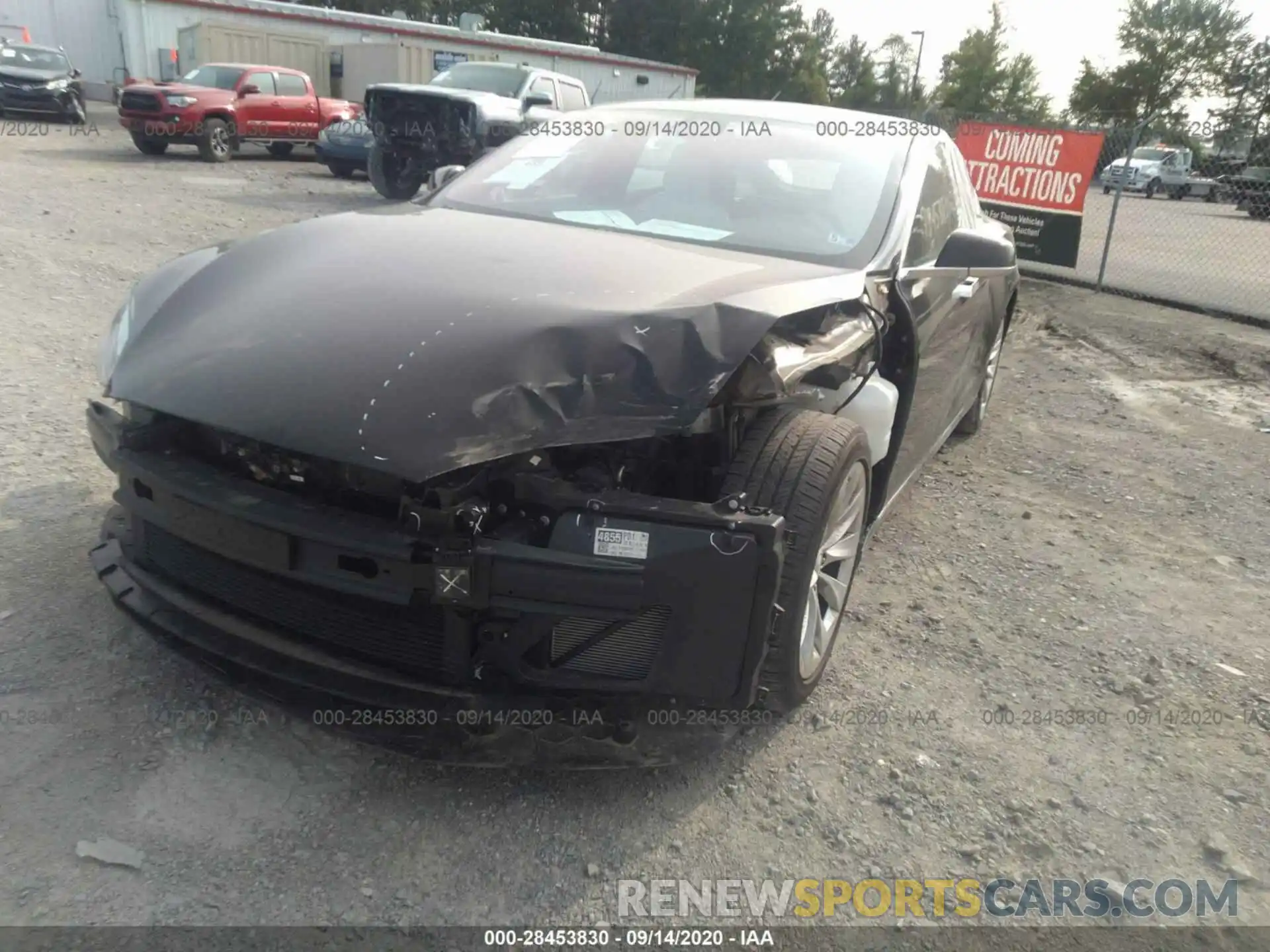 2 Photograph of a damaged car 5YJSA1E24KF313336 TESLA MODEL S 2019