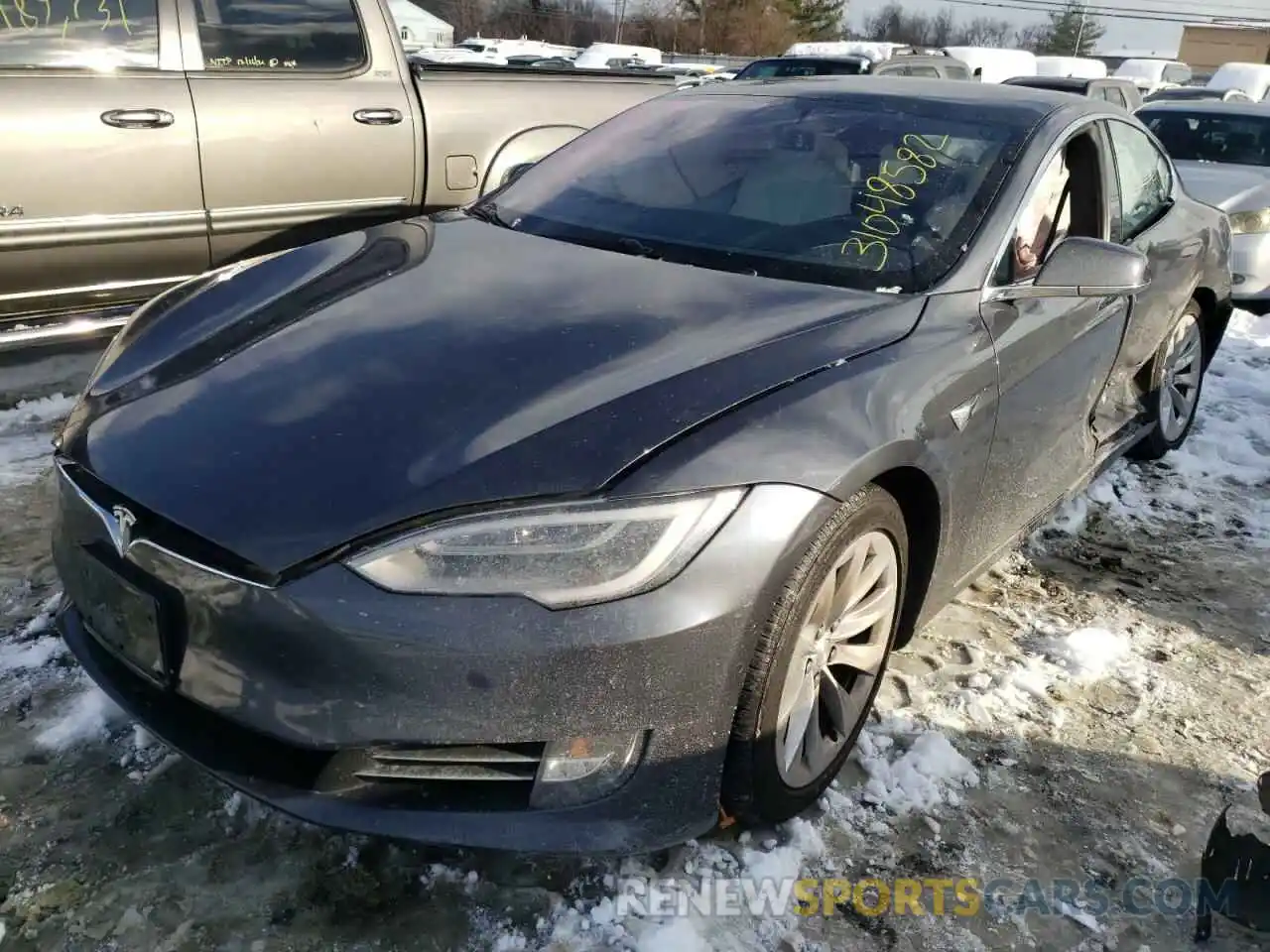 2 Photograph of a damaged car 5YJSA1E24KF330590 TESLA MODEL S 2019