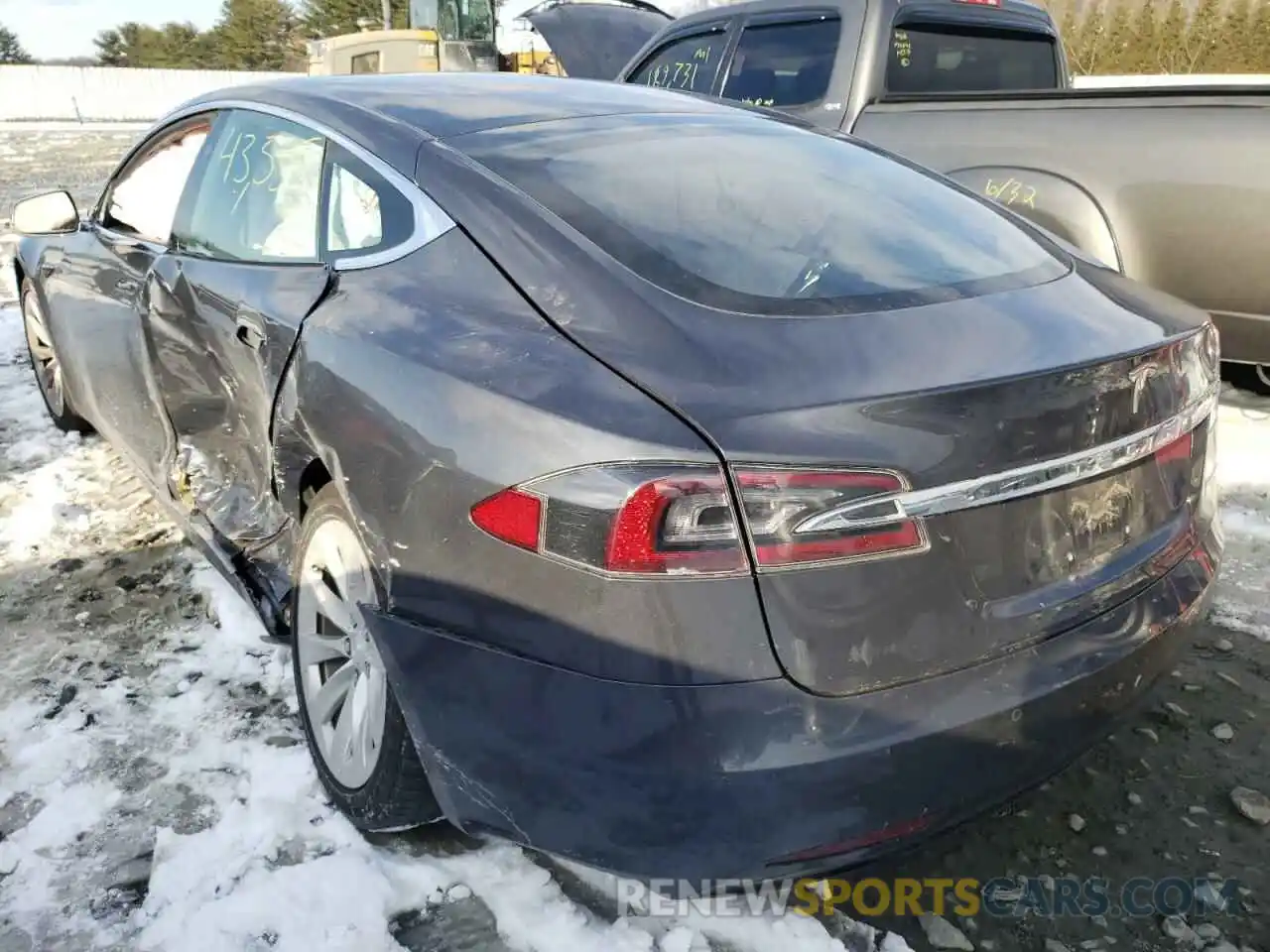 3 Фотография поврежденного автомобиля 5YJSA1E24KF330590 TESLA MODEL S 2019