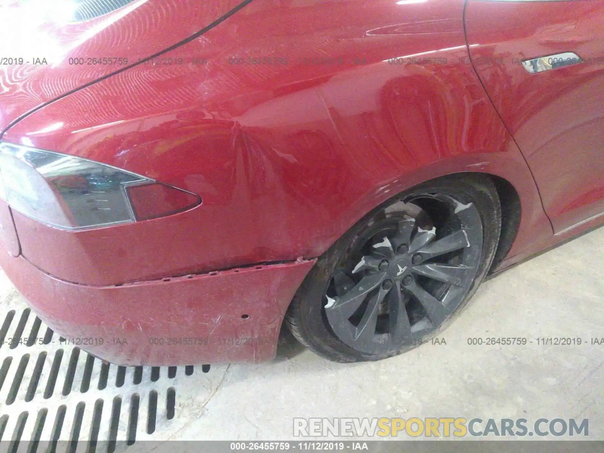 6 Photograph of a damaged car 5YJSA1E24KF331822 TESLA MODEL S 2019