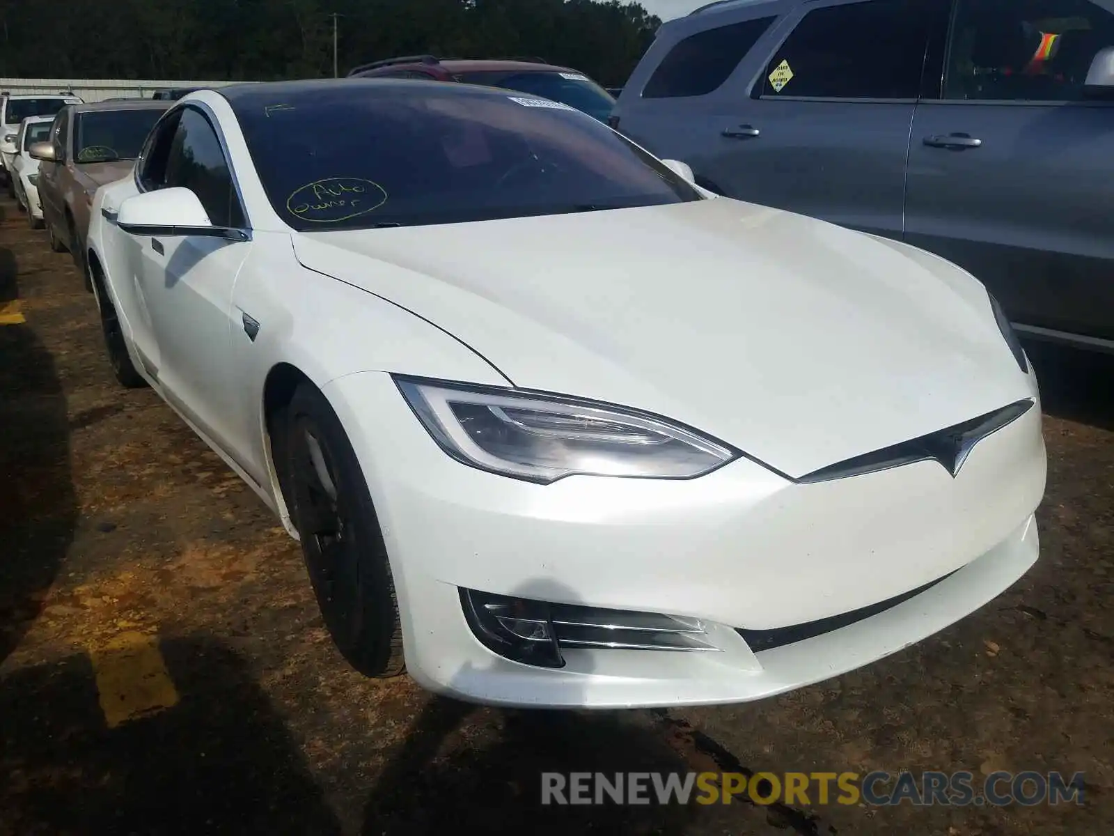 1 Photograph of a damaged car 5YJSA1E24KF340584 TESLA MODEL S 2019