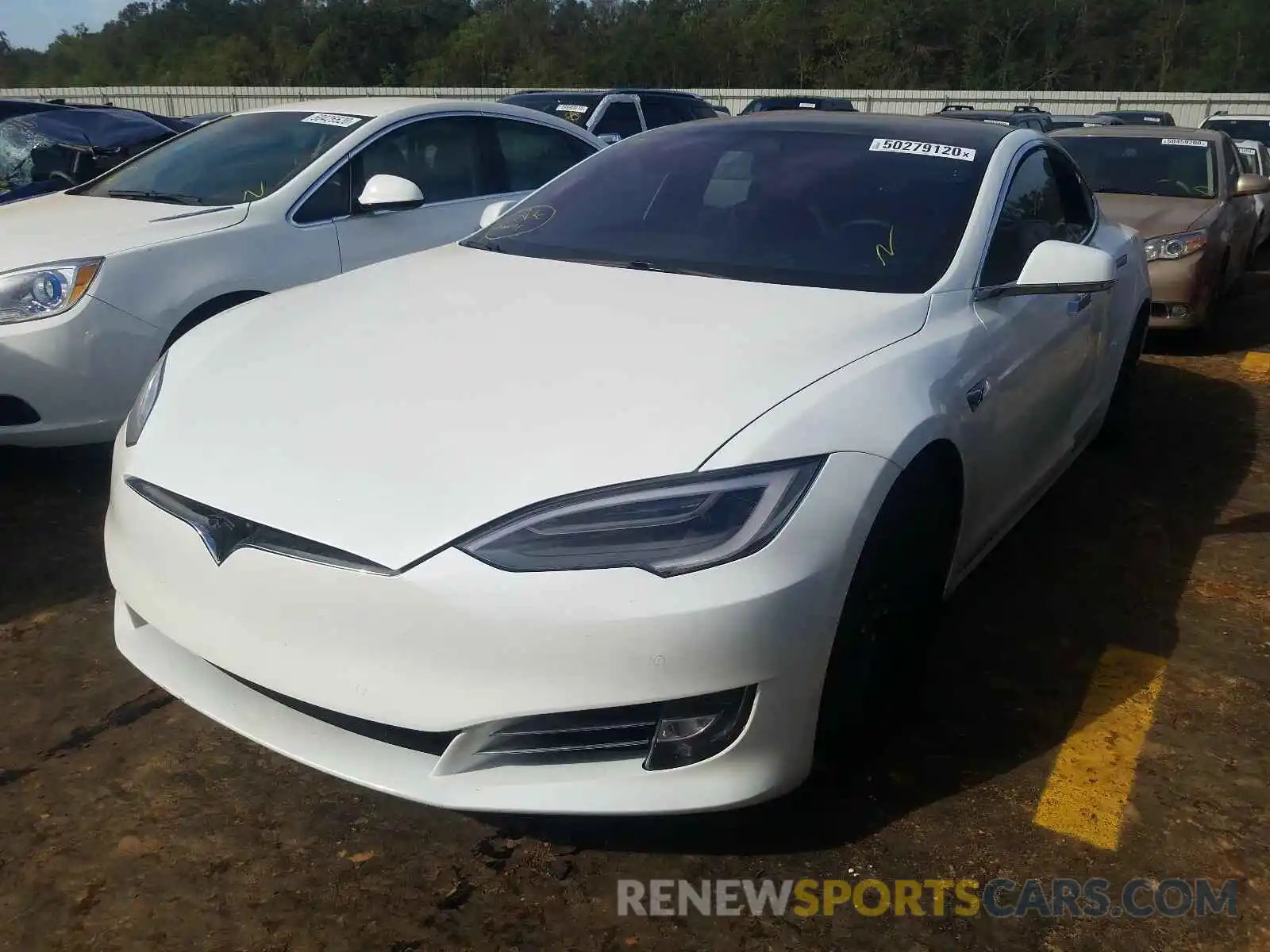 2 Photograph of a damaged car 5YJSA1E24KF340584 TESLA MODEL S 2019