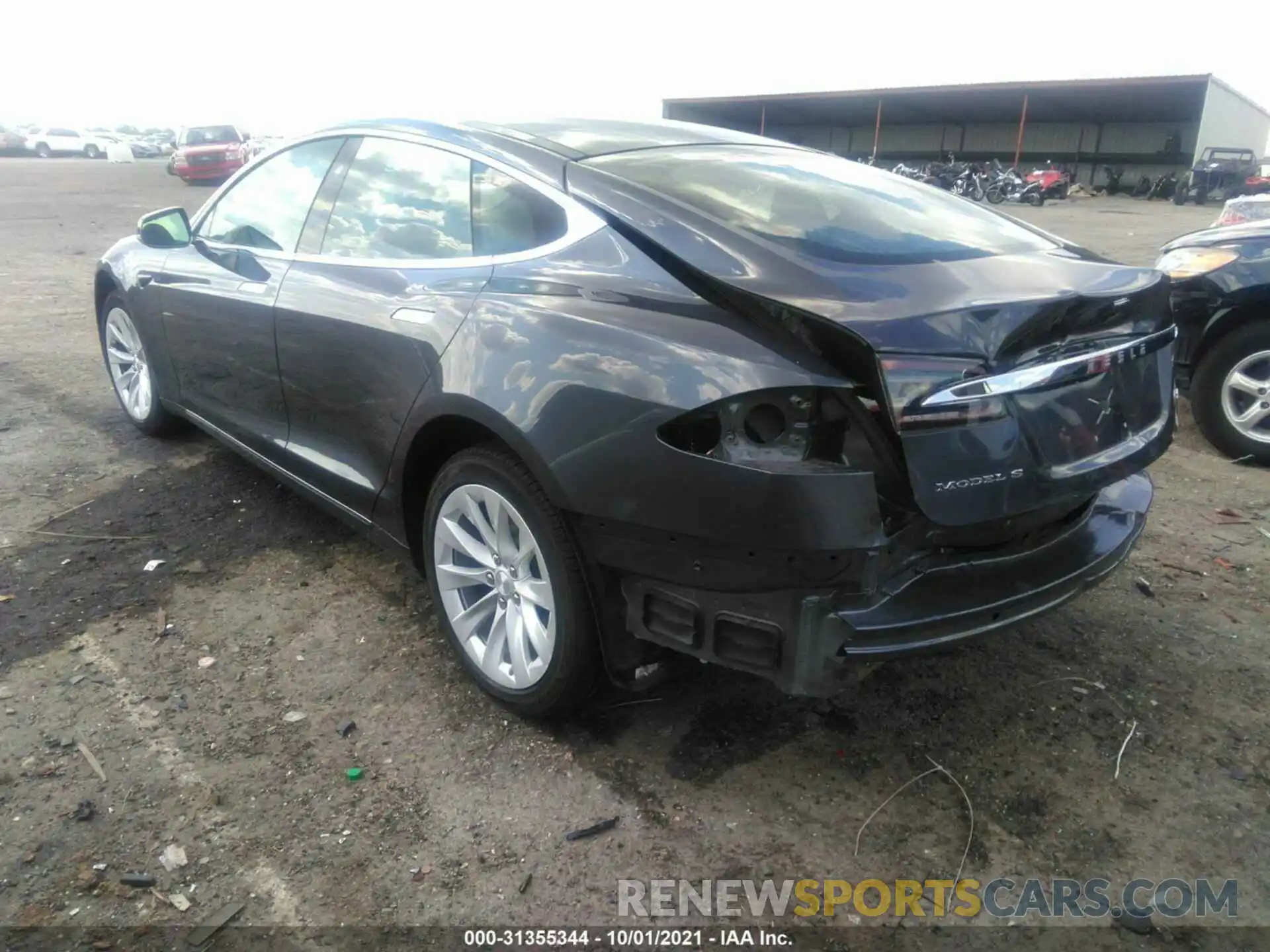 3 Photograph of a damaged car 5YJSA1E25KF302992 TESLA MODEL S 2019