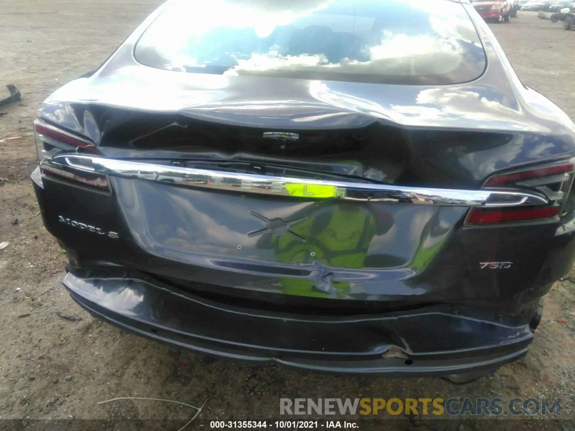 6 Photograph of a damaged car 5YJSA1E25KF302992 TESLA MODEL S 2019