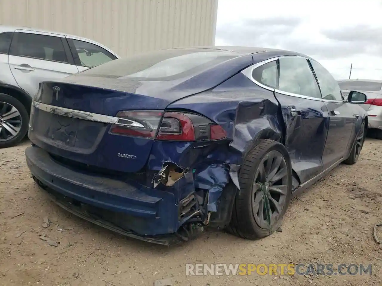 4 Фотография поврежденного автомобиля 5YJSA1E25KF306444 TESLA MODEL S 2019