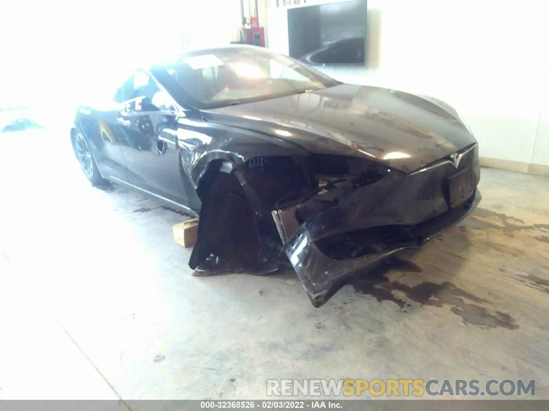 1 Photograph of a damaged car 5YJSA1E25KF339704 TESLA MODEL S 2019