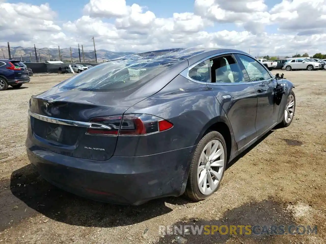 4 Photograph of a damaged car 5YJSA1E25KF348452 TESLA MODEL S 2019