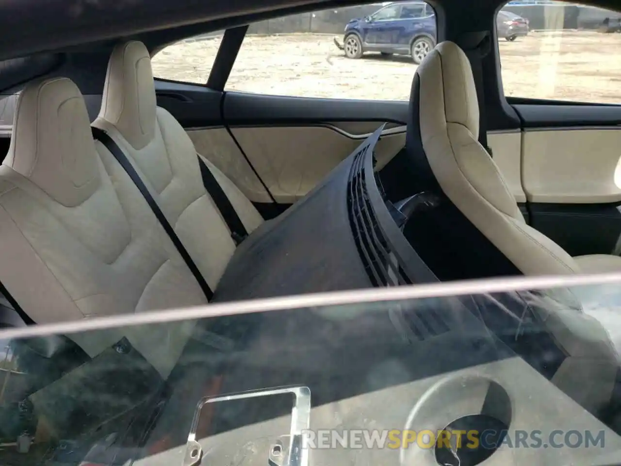 6 Photograph of a damaged car 5YJSA1E25KF348452 TESLA MODEL S 2019