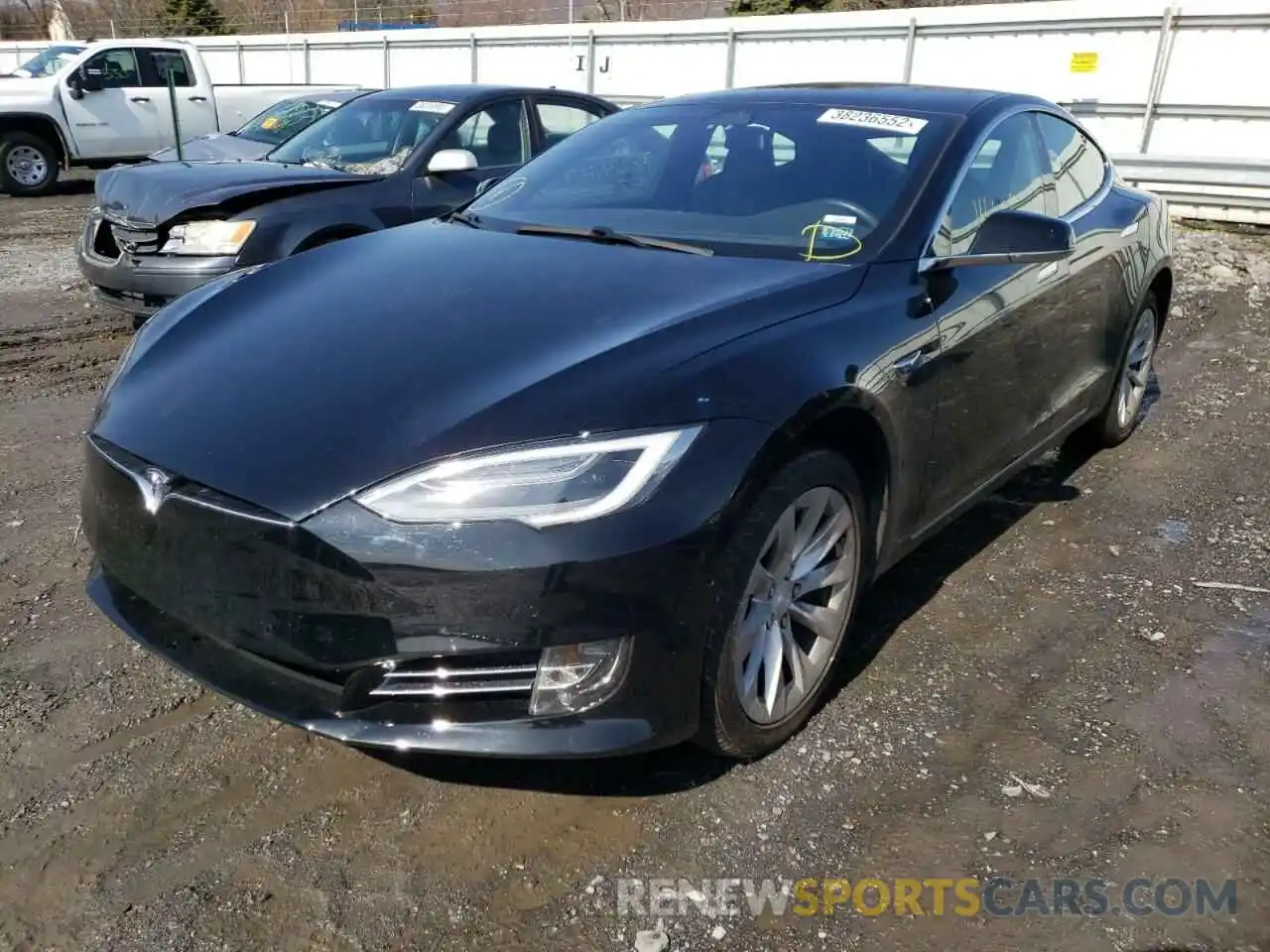 2 Photograph of a damaged car 5YJSA1E26KF299830 TESLA MODEL S 2019