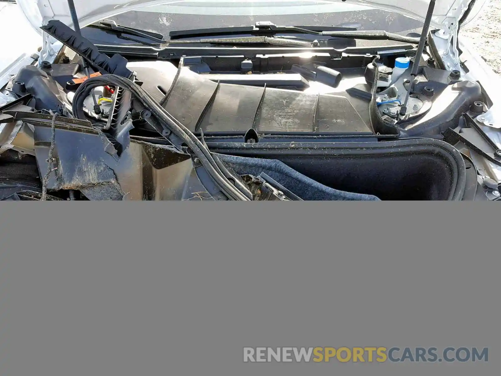 7 Photograph of a damaged car 5YJSA1E26KF299861 TESLA MODEL S 2019