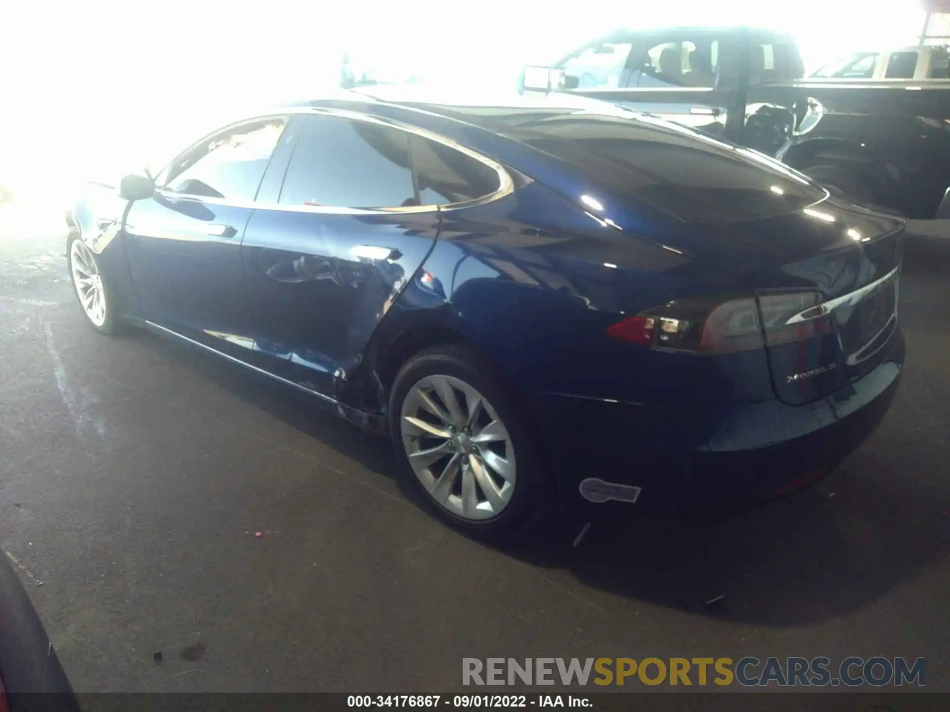 3 Photograph of a damaged car 5YJSA1E26KF310003 TESLA MODEL S 2019