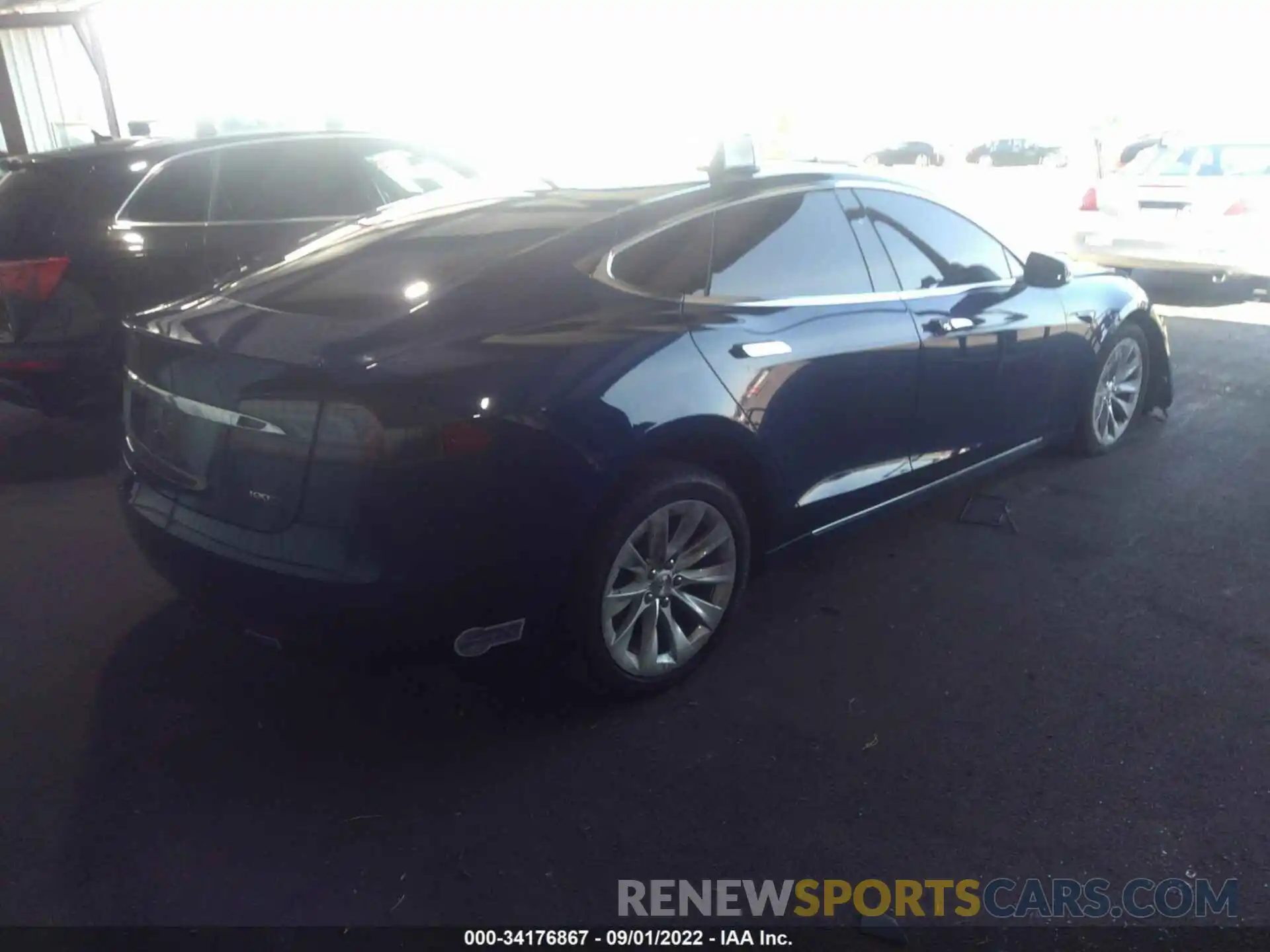 4 Photograph of a damaged car 5YJSA1E26KF310003 TESLA MODEL S 2019