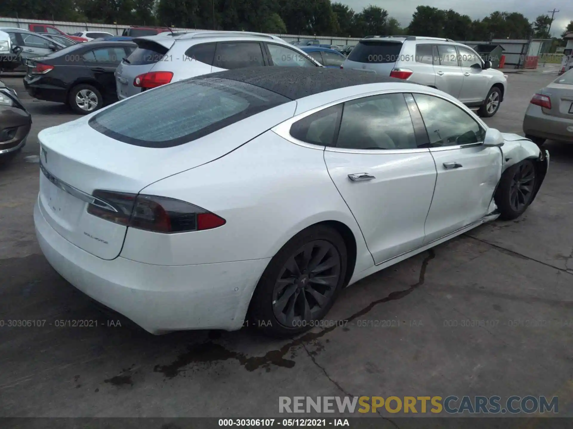 4 Фотография поврежденного автомобиля 5YJSA1E26KF330574 TESLA MODEL S 2019