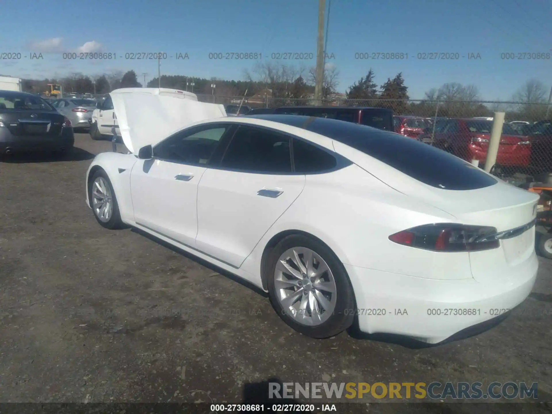 3 Photograph of a damaged car 5YJSA1E26KF337170 TESLA MODEL S 2019