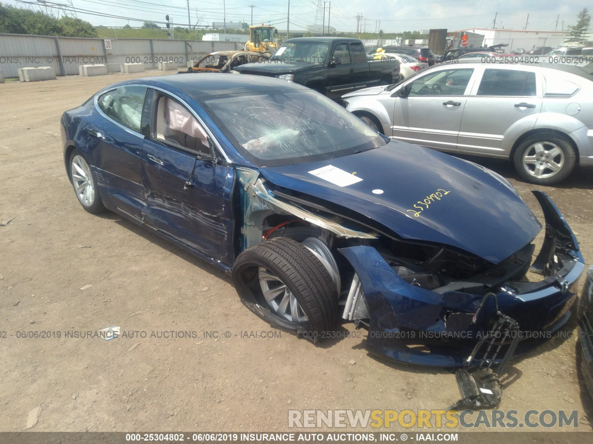 6 Photograph of a damaged car 5YJSA1E27KF304923 TESLA MODEL S 2019