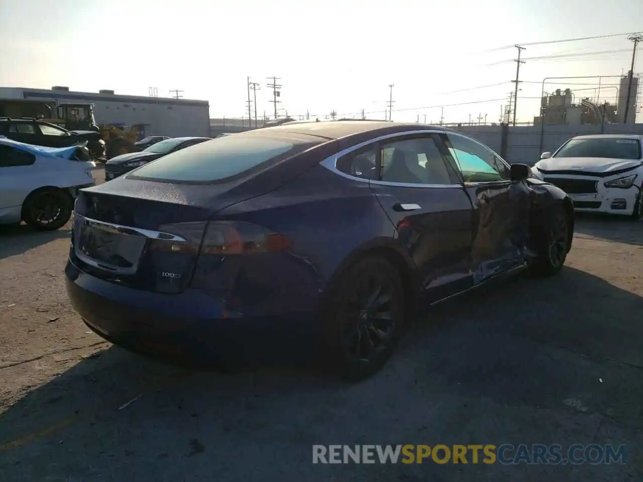 4 Photograph of a damaged car 5YJSA1E27KF307787 TESLA MODEL S 2019