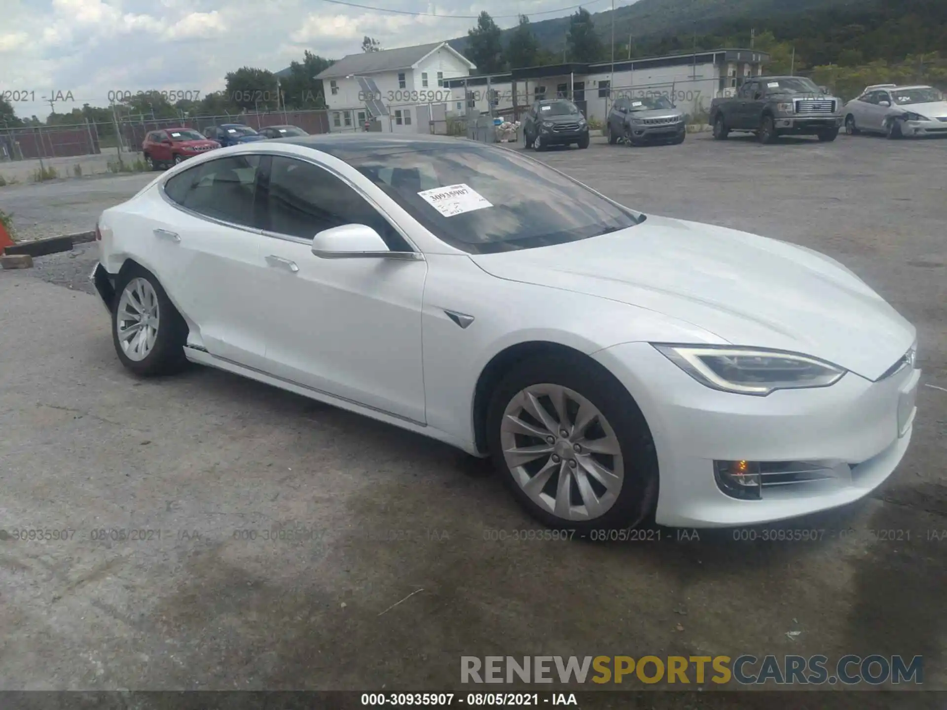 1 Photograph of a damaged car 5YJSA1E28KF307538 TESLA MODEL S 2019