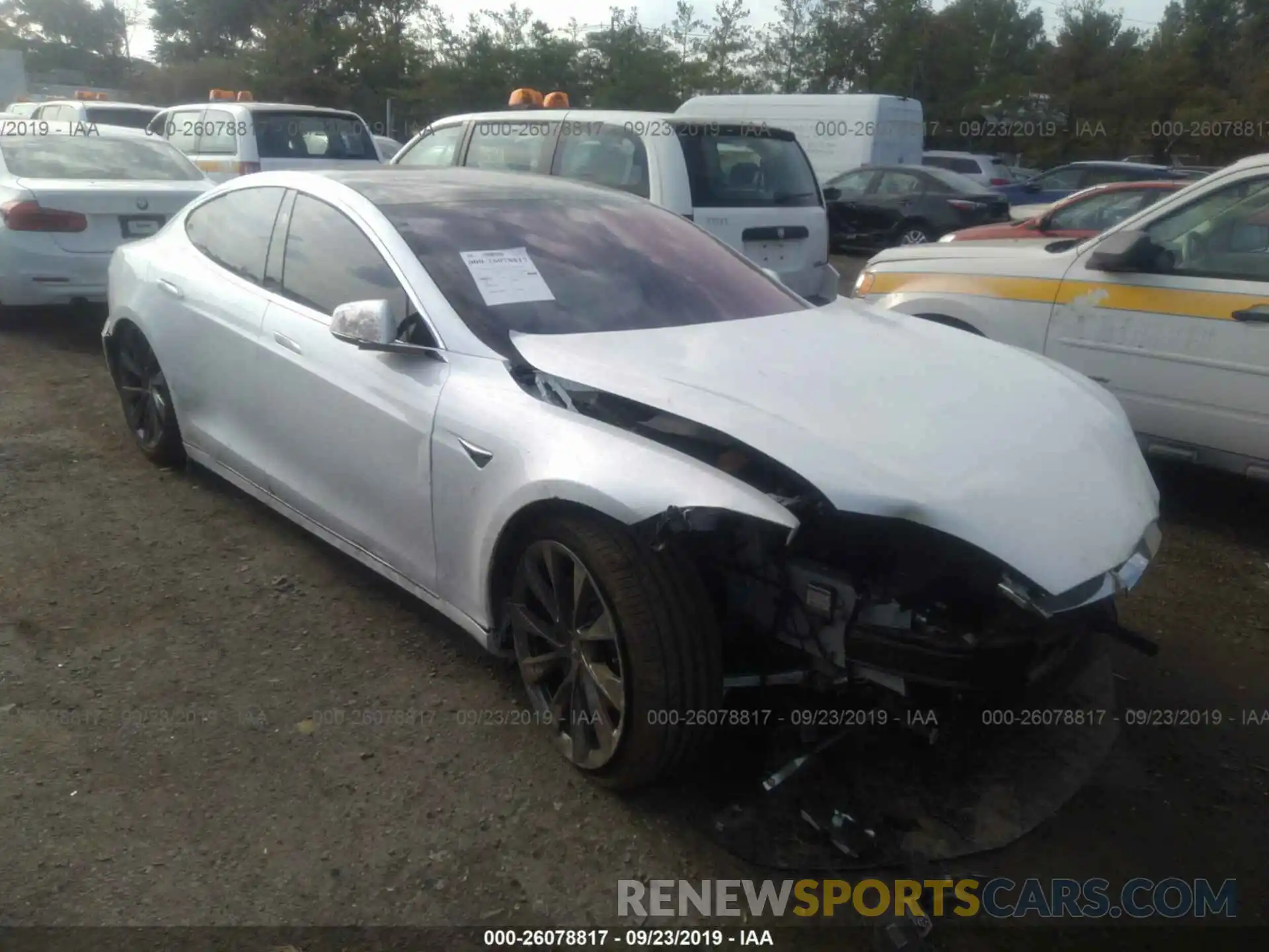 1 Photograph of a damaged car 5YJSA1E28KF310892 TESLA MODEL S 2019