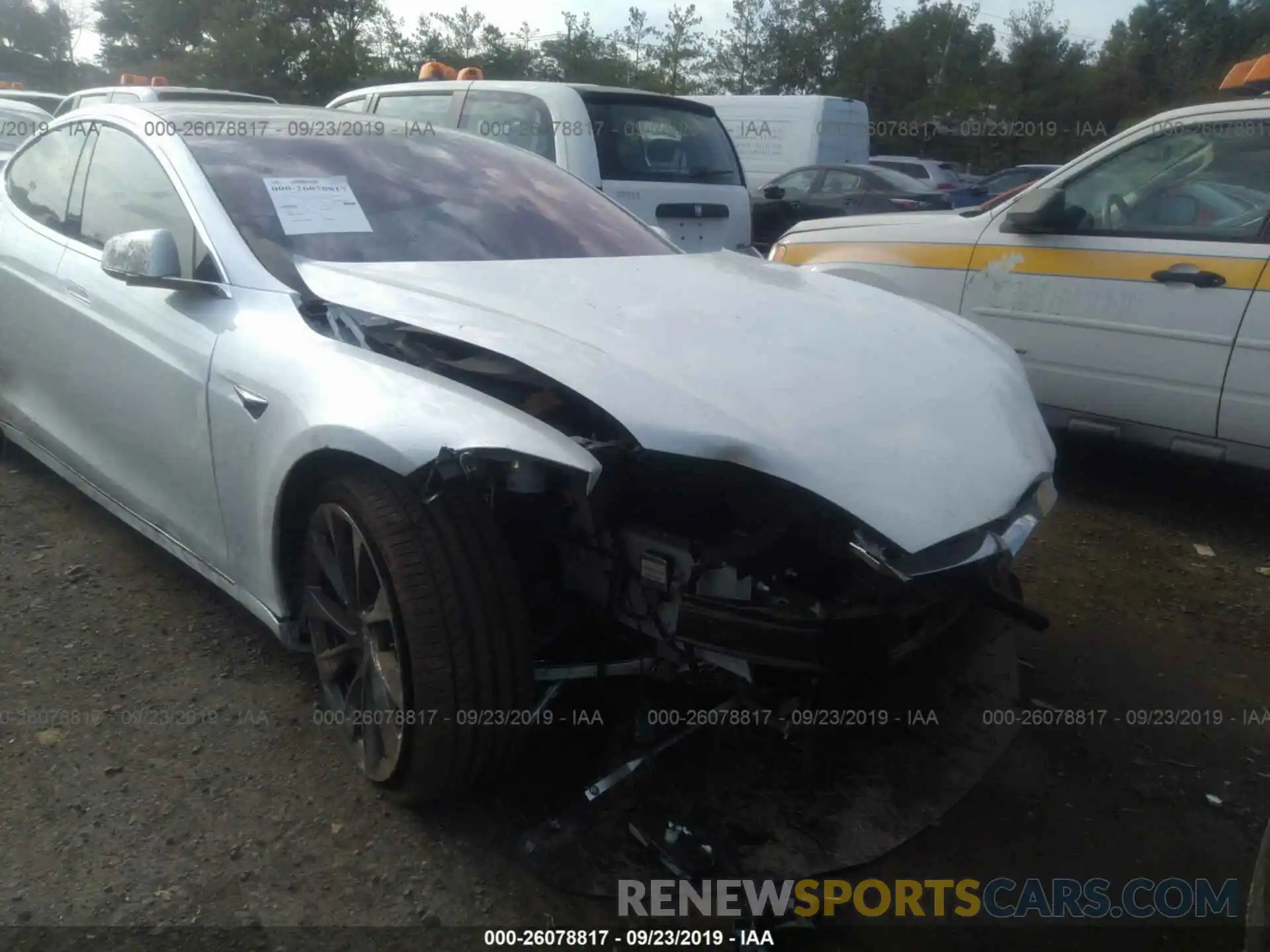 6 Photograph of a damaged car 5YJSA1E28KF310892 TESLA MODEL S 2019