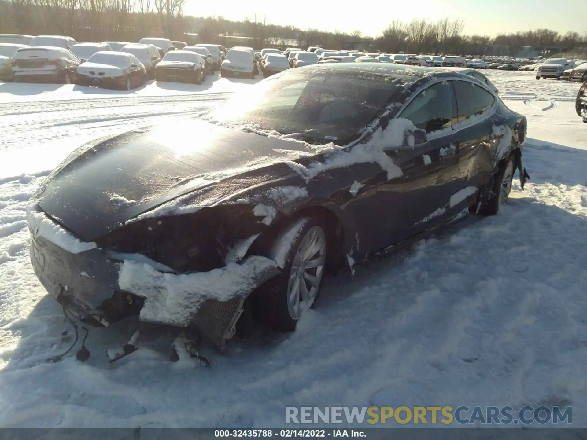 6 Photograph of a damaged car 5YJSA1E28KF332214 TESLA MODEL S 2019