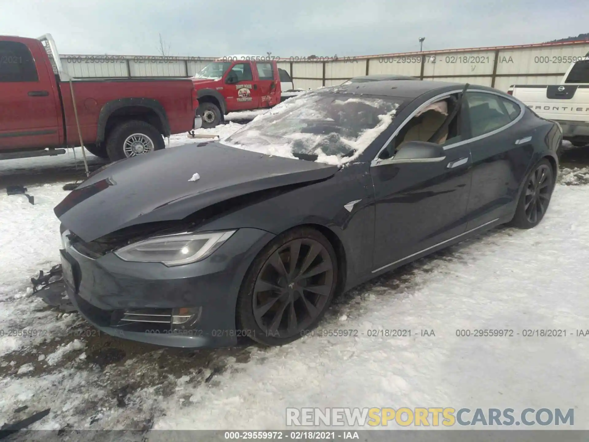 2 Photograph of a damaged car 5YJSA1E28KF334674 TESLA MODEL S 2019