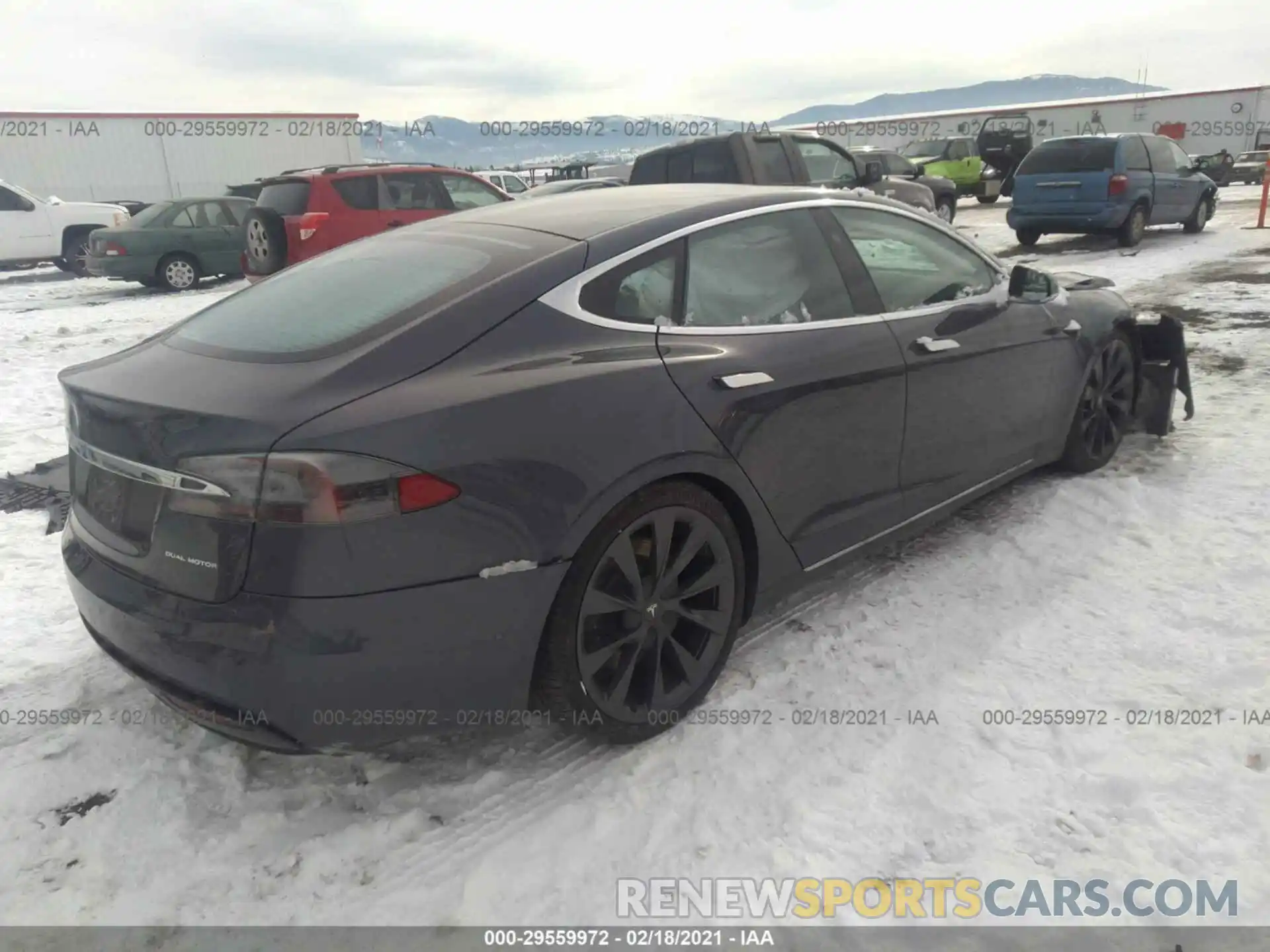 4 Photograph of a damaged car 5YJSA1E28KF334674 TESLA MODEL S 2019