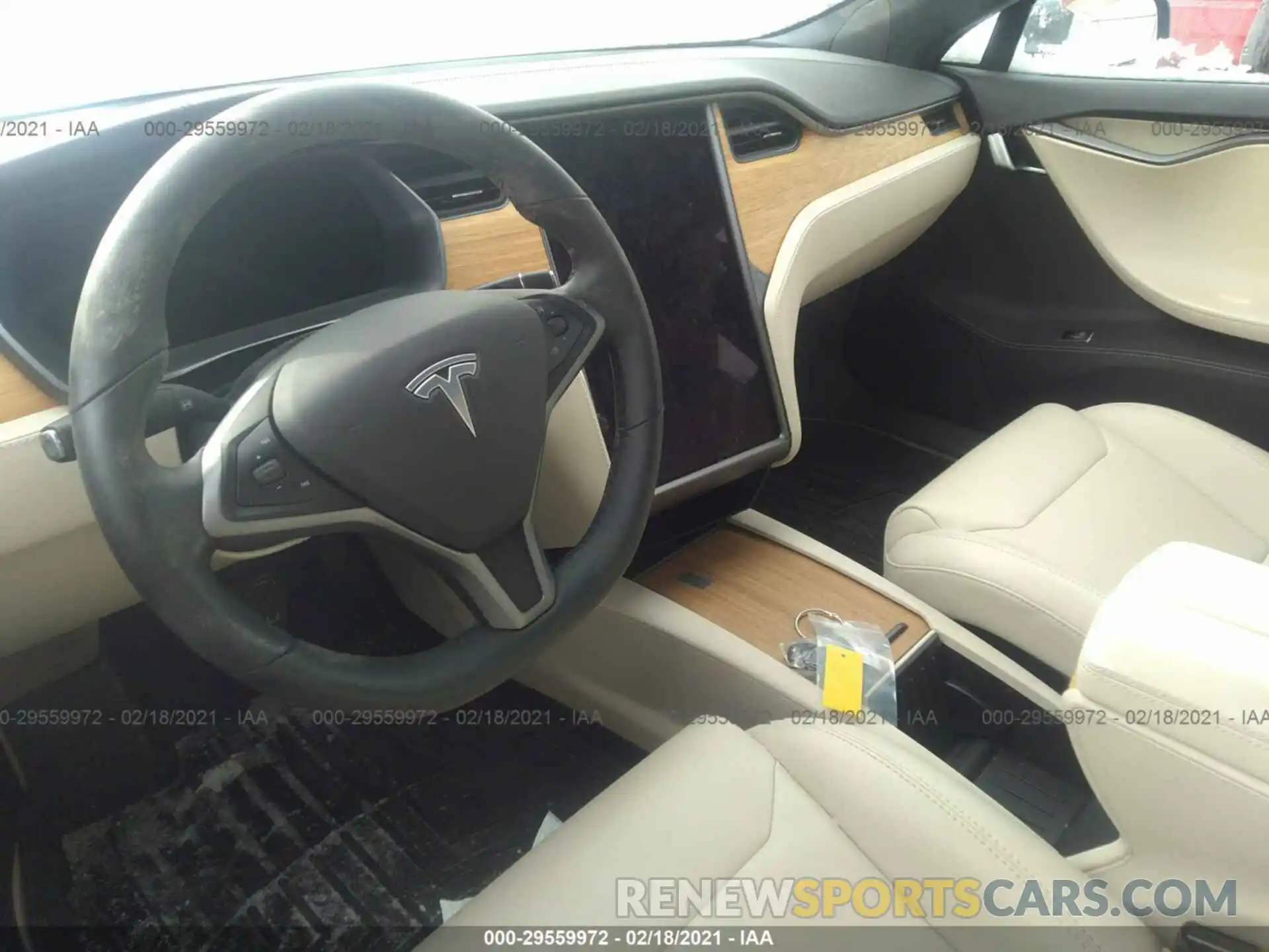 5 Photograph of a damaged car 5YJSA1E28KF334674 TESLA MODEL S 2019