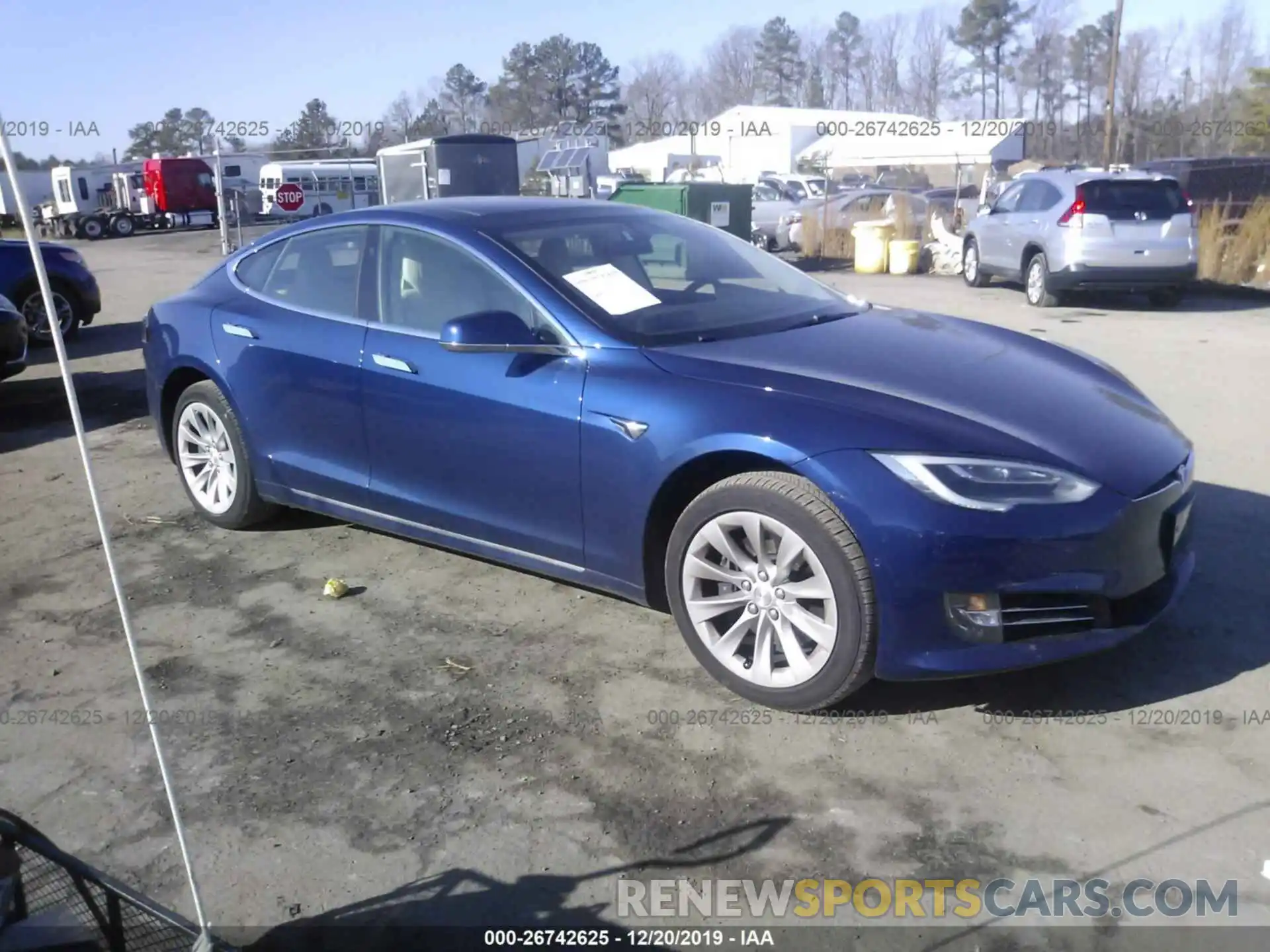 1 Photograph of a damaged car 5YJSA1E29KF305135 TESLA MODEL S 2019