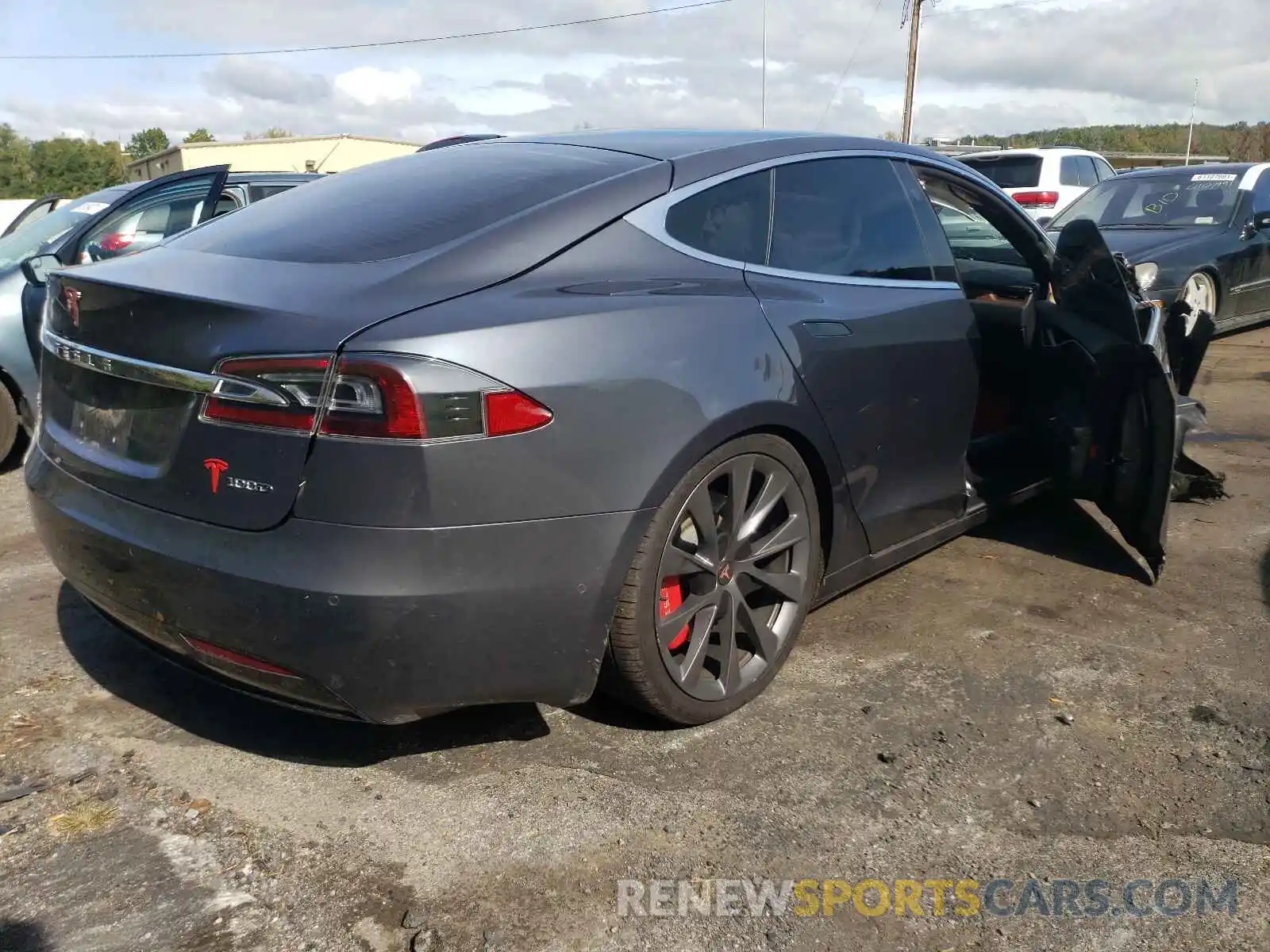 4 Фотография поврежденного автомобиля 5YJSA1E29KF305457 TESLA MODEL S 2019