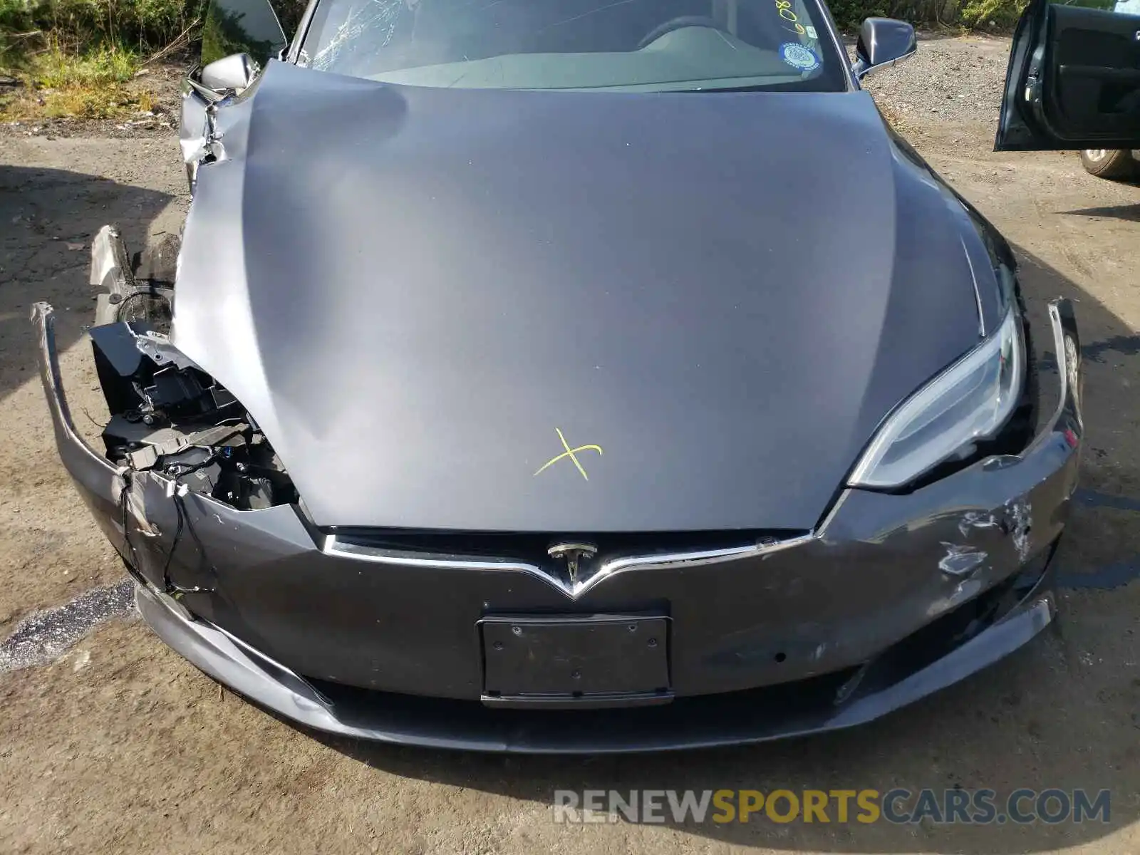 7 Photograph of a damaged car 5YJSA1E29KF305457 TESLA MODEL S 2019