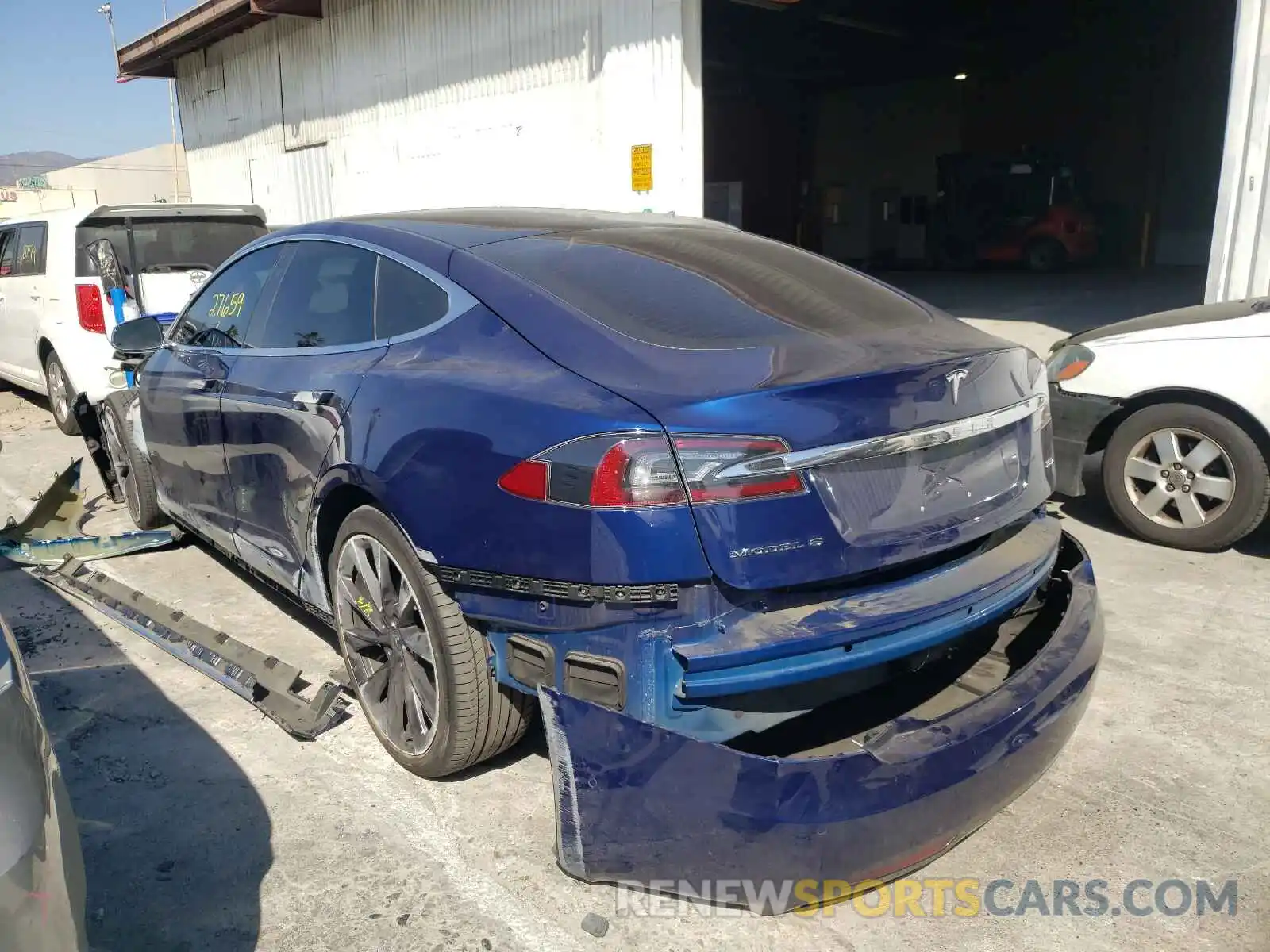 3 Photograph of a damaged car 5YJSA1E2XKF302180 TESLA MODEL S 2019