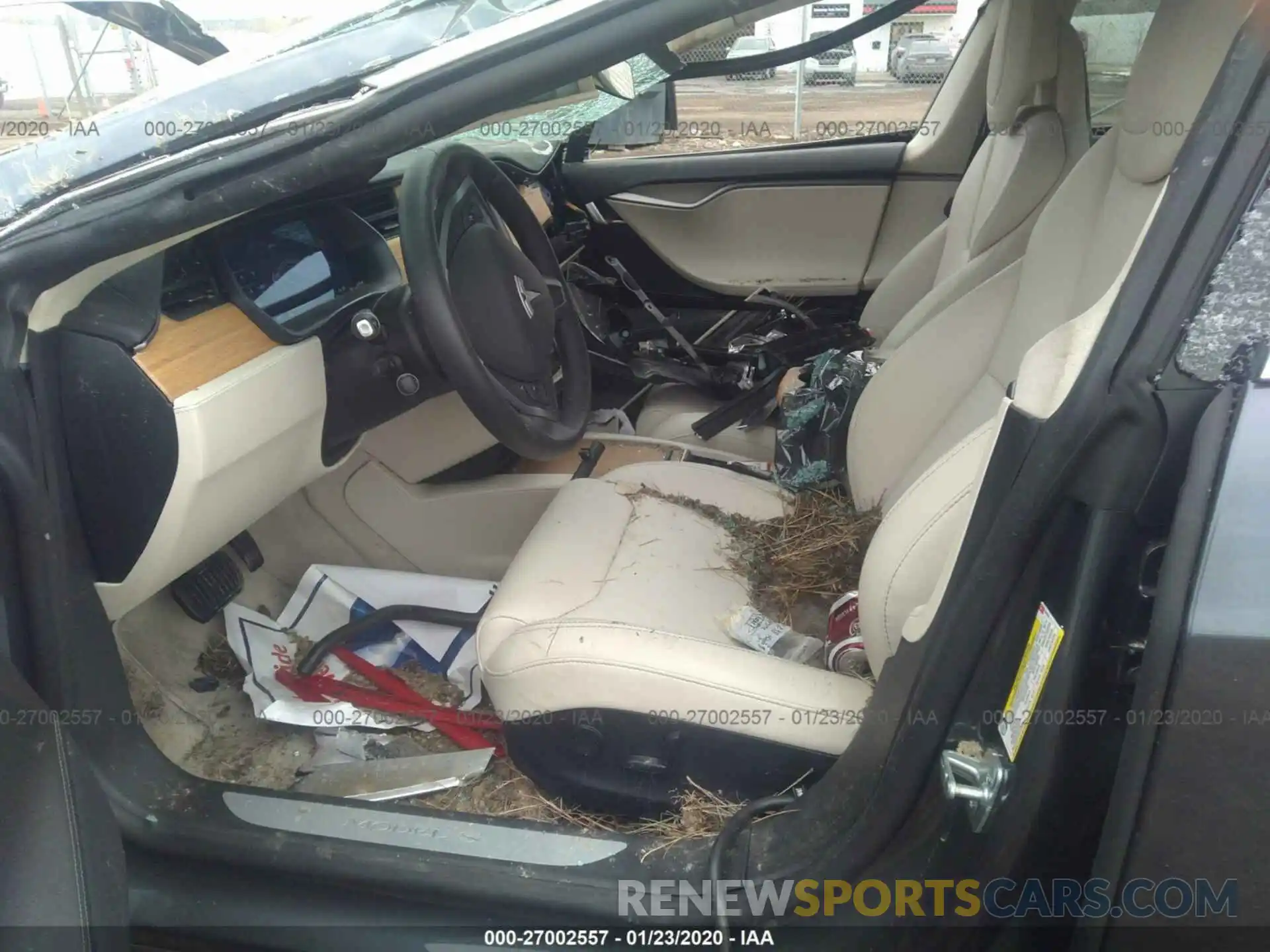 5 Photograph of a damaged car 5YJSA1E2XKF304298 TESLA MODEL S 2019