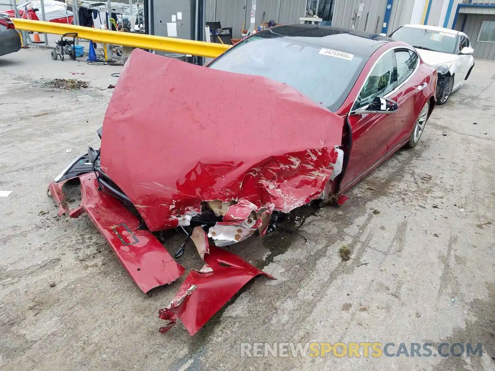 2 Photograph of a damaged car 5YJSA1E2XKF332439 TESLA MODEL S 2019