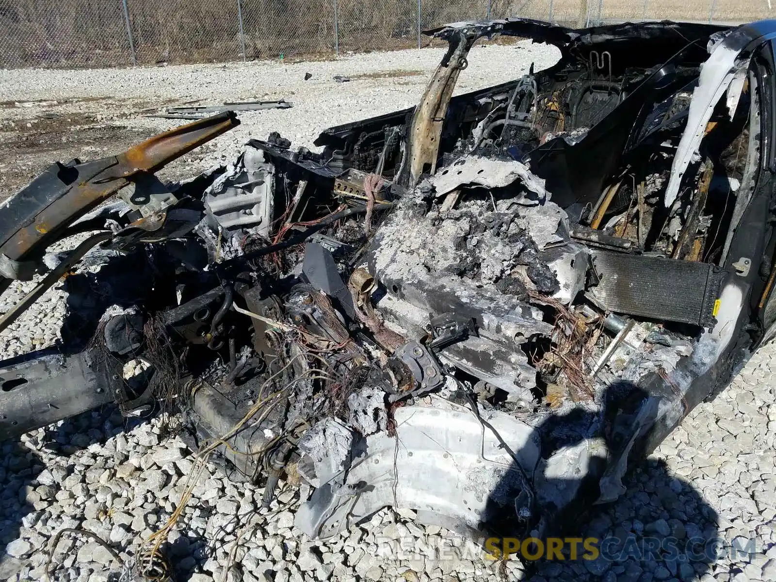 9 Photograph of a damaged car 5YJSA1E2XKF337429 TESLA MODEL S 2019