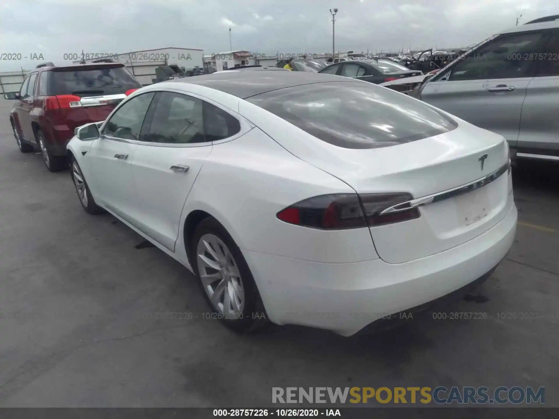 3 Photograph of a damaged car 5YJSA1E2XKF344705 TESLA MODEL S 2019