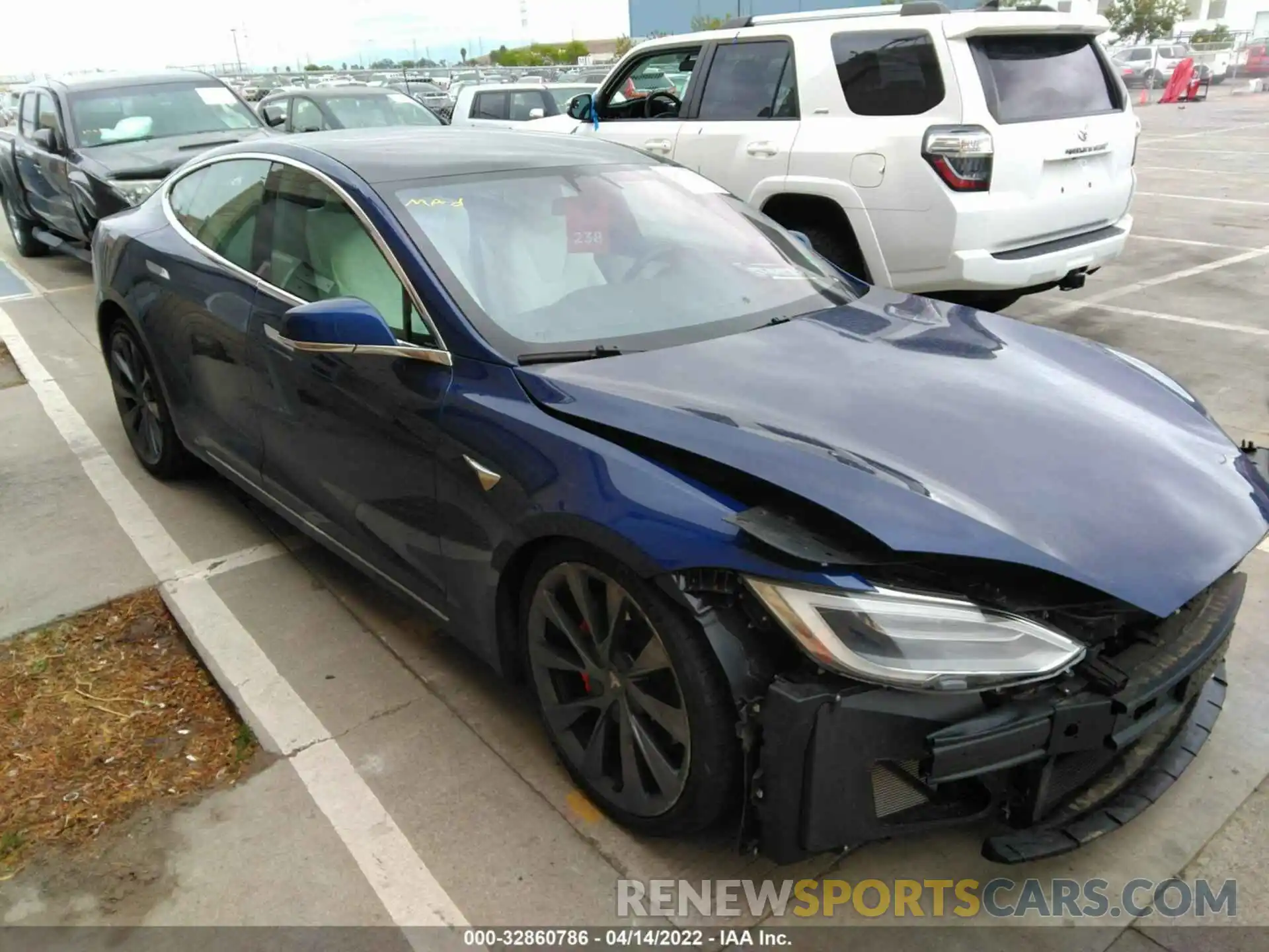 1 Photograph of a damaged car 5YJSA1E40KF331334 TESLA MODEL S 2019