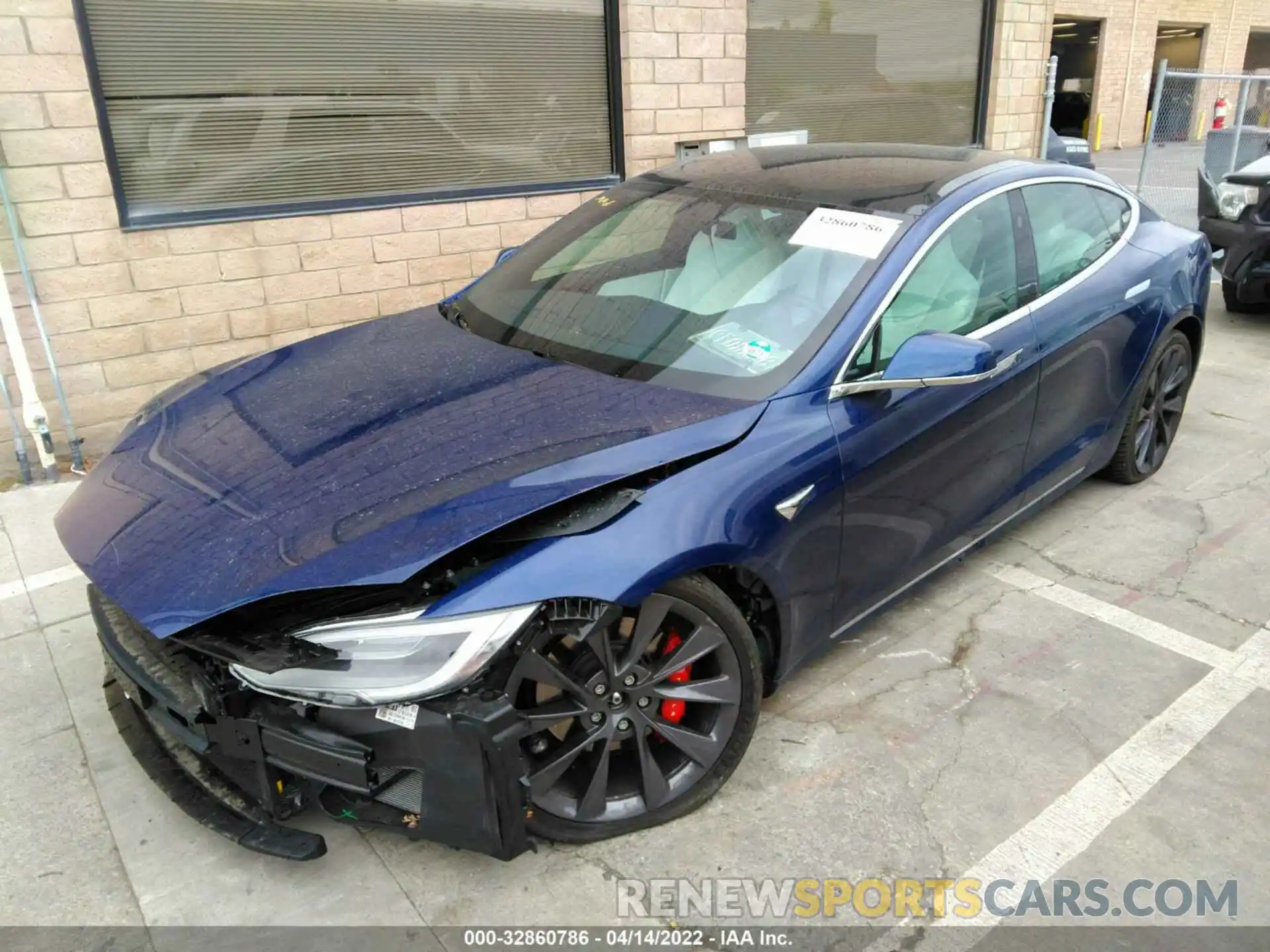 2 Photograph of a damaged car 5YJSA1E40KF331334 TESLA MODEL S 2019