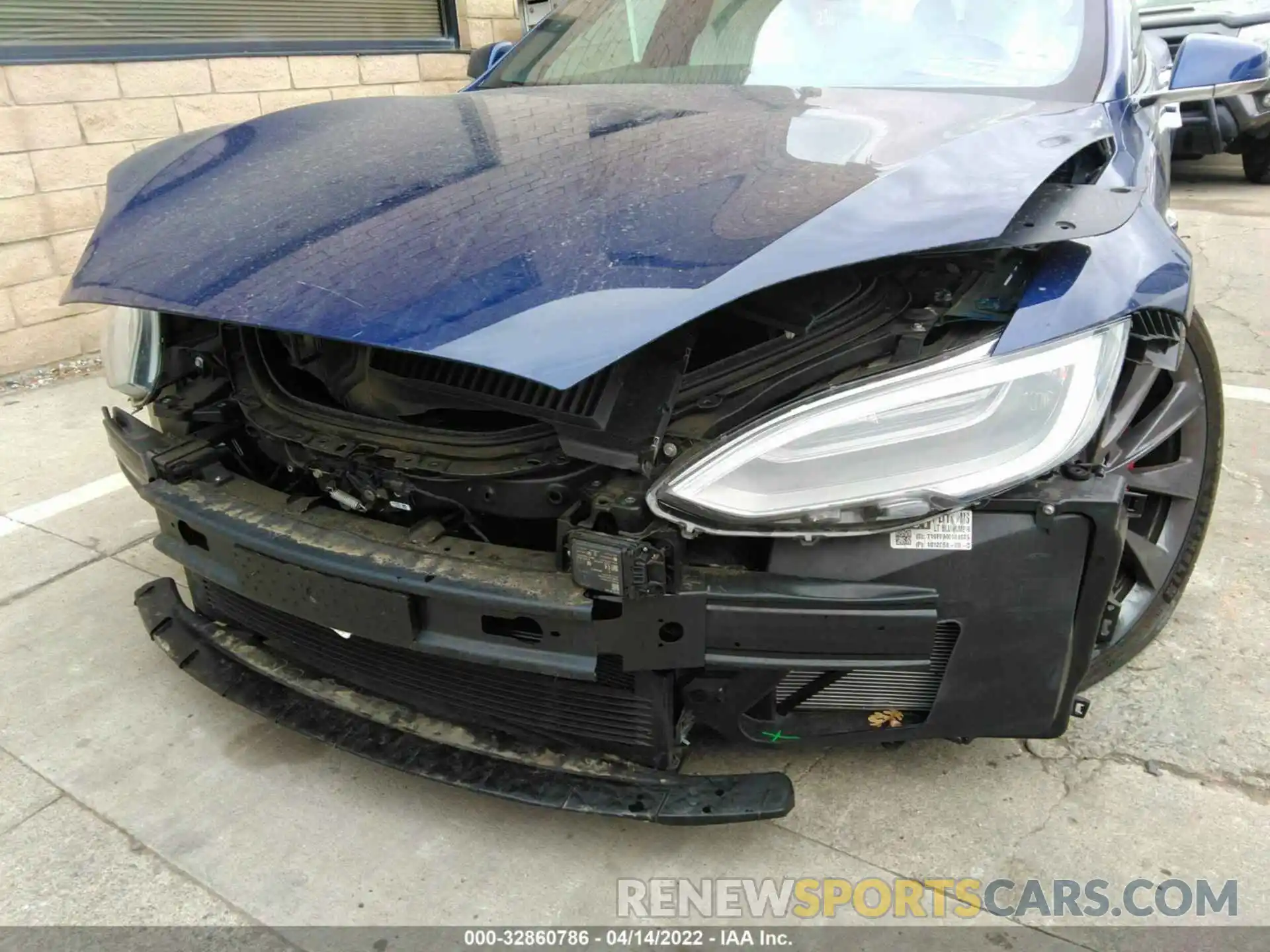 6 Photograph of a damaged car 5YJSA1E40KF331334 TESLA MODEL S 2019