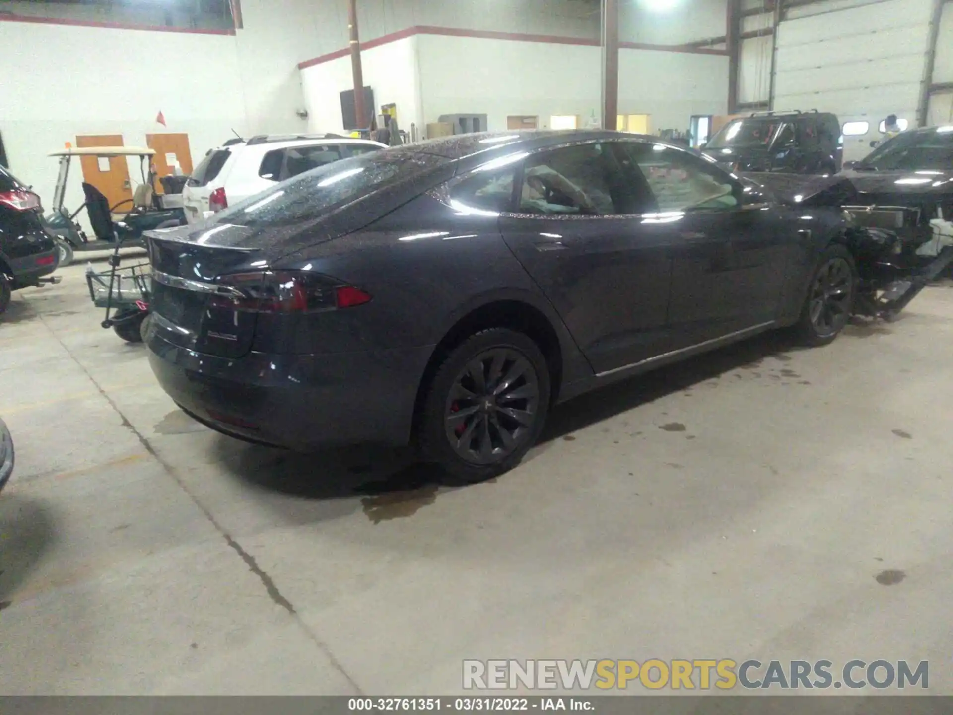 4 Photograph of a damaged car 5YJSA1E41KF331990 TESLA MODEL S 2019