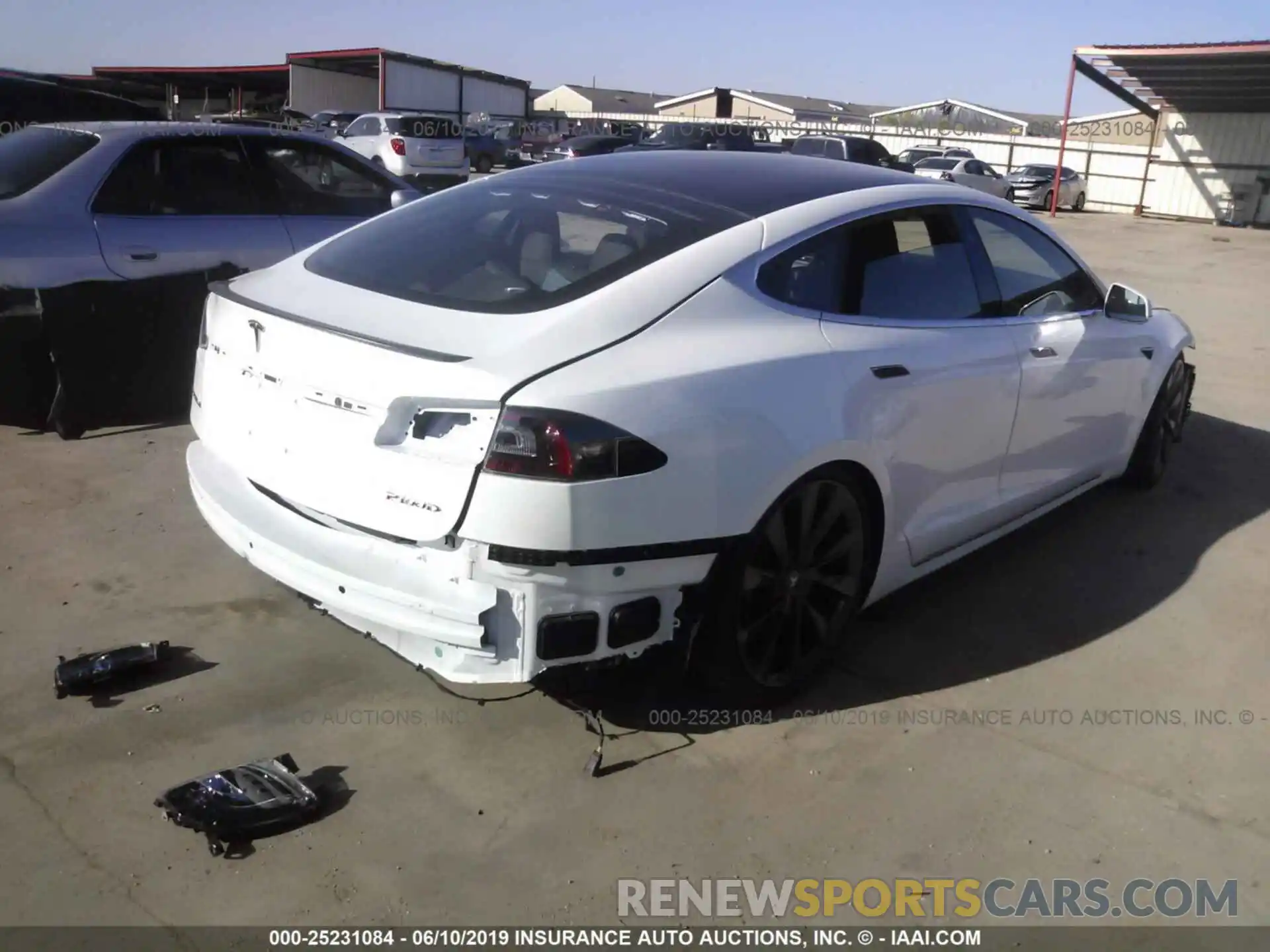 4 Photograph of a damaged car 5YJSA1E42KF303888 TESLA MODEL S 2019