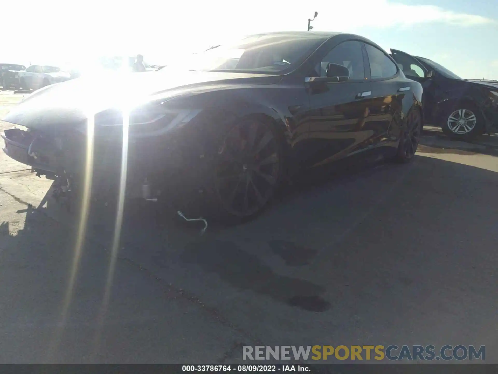 2 Photograph of a damaged car 5YJSA1E44KF303925 TESLA MODEL S 2019