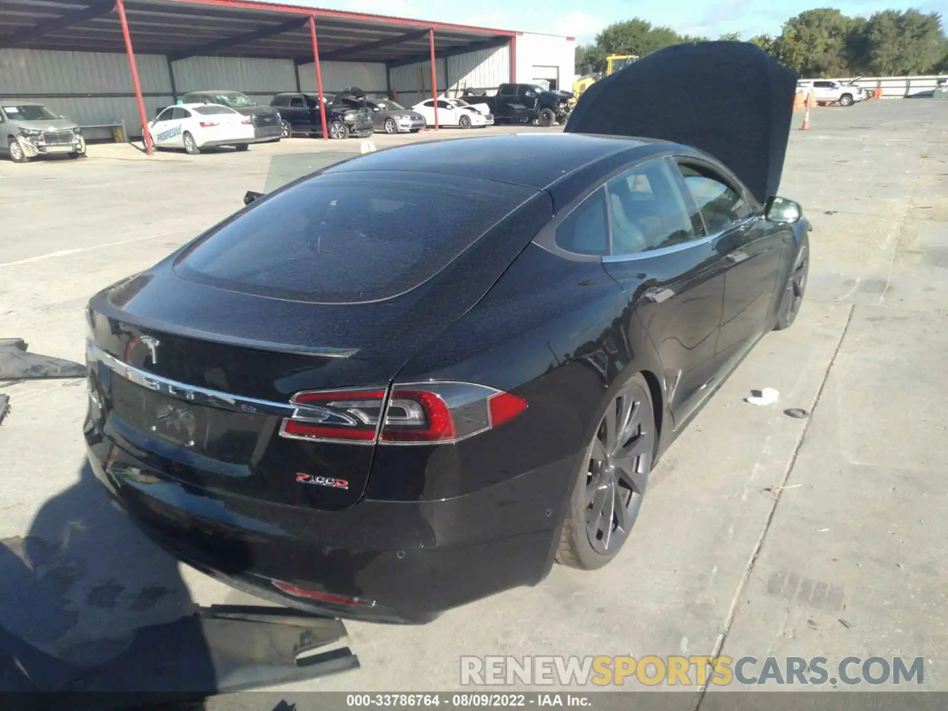 4 Photograph of a damaged car 5YJSA1E44KF303925 TESLA MODEL S 2019