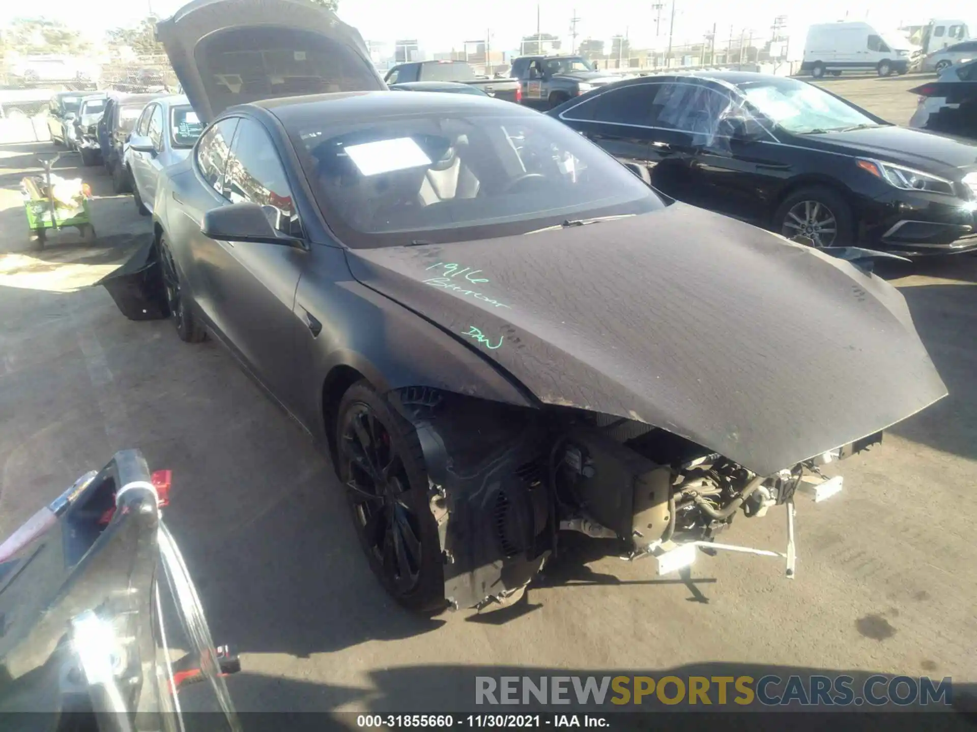 1 Photograph of a damaged car 5YJSA1E44KF331241 TESLA MODEL S 2019