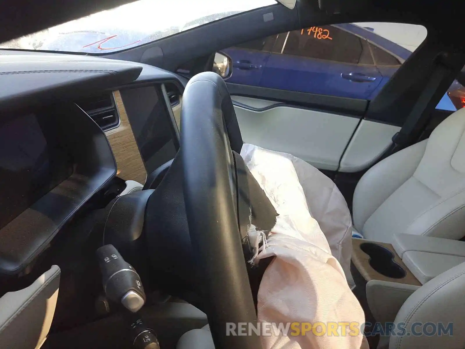 8 Photograph of a damaged car 5YJSA1E44KF337833 TESLA MODEL S 2019